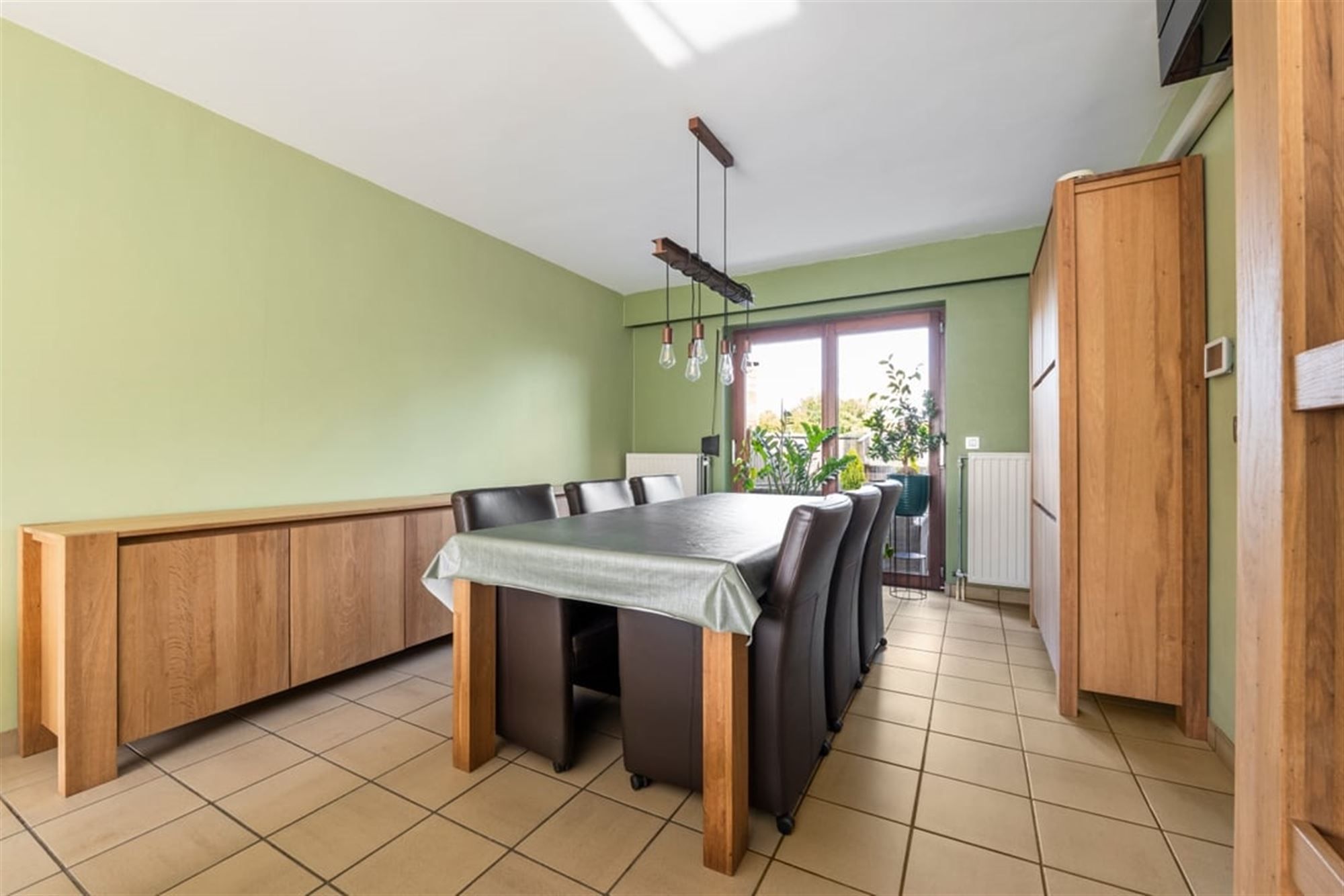 LEUKE GEZINSWONING MET GARAGE OP EEN TOPLOCATIE IN SINT-TRUIDEN  foto 9