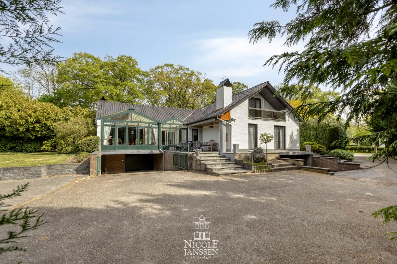 Vrijstaande villa foto 26