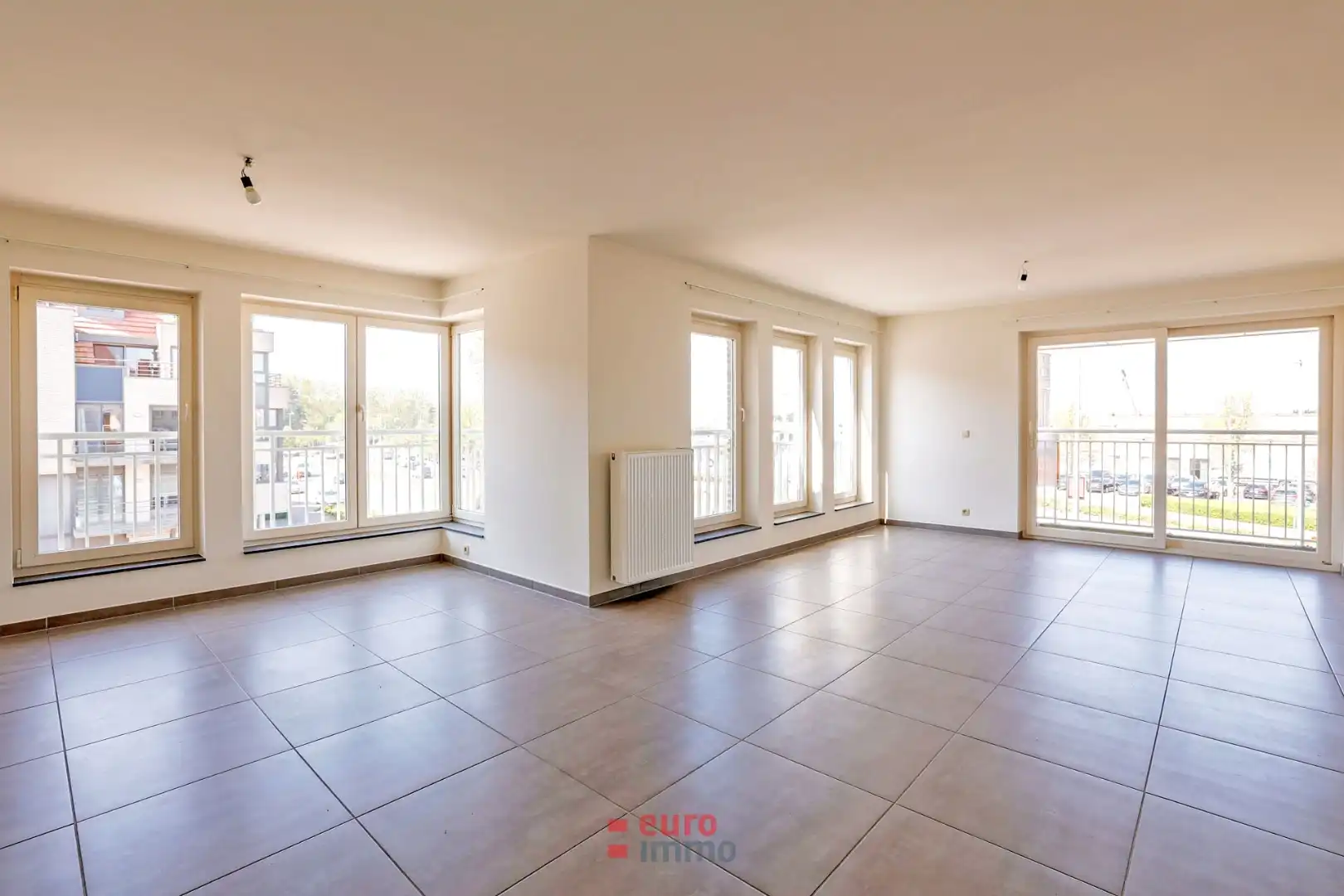 Lichtrijk hoekappartement op topligging aan de kaai in Nieuwpoort-Stad! foto 12
