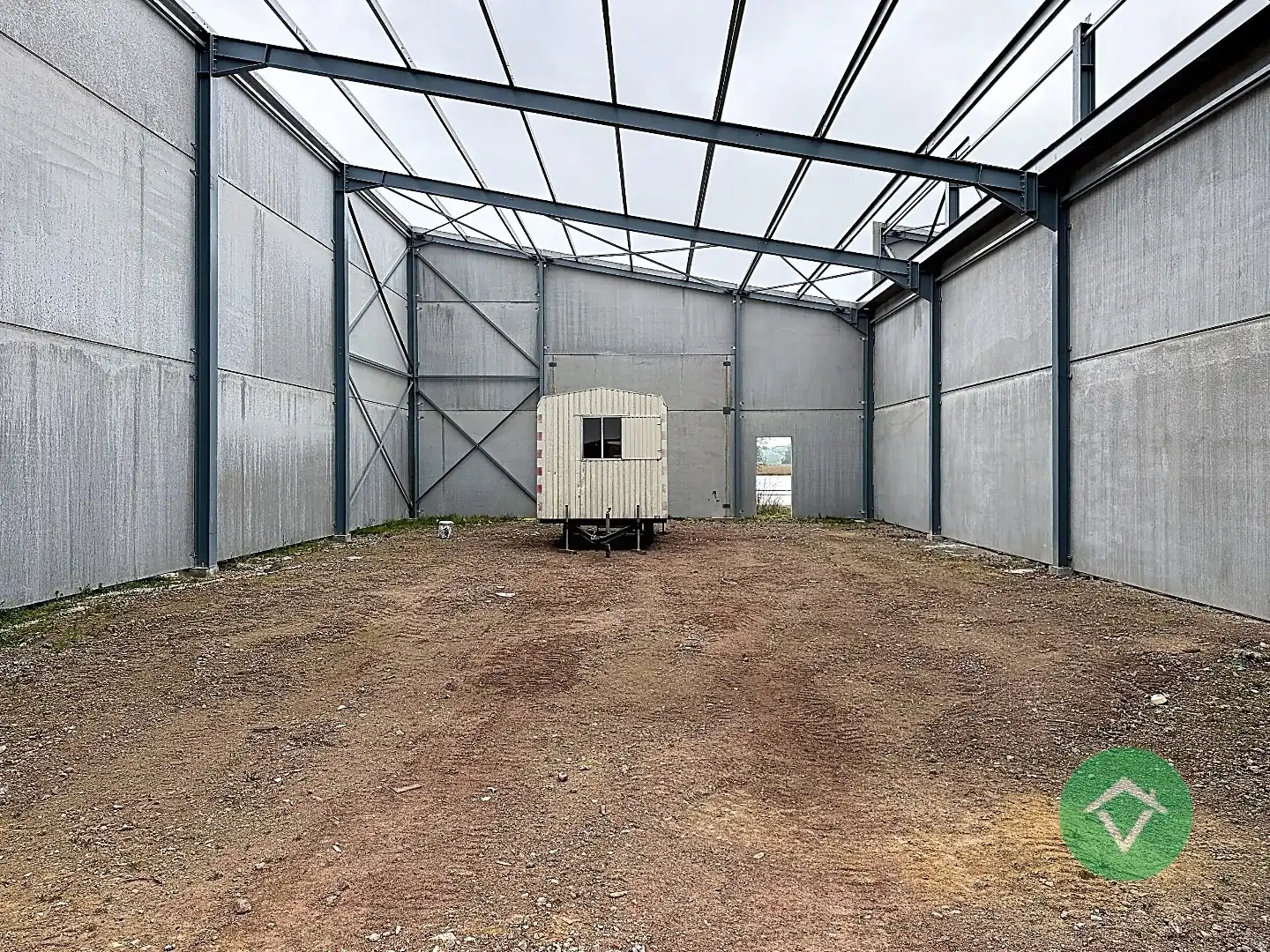 Loods NR A te koop – 180 m² KMO-zone Ardopoort te Roeselare foto 21