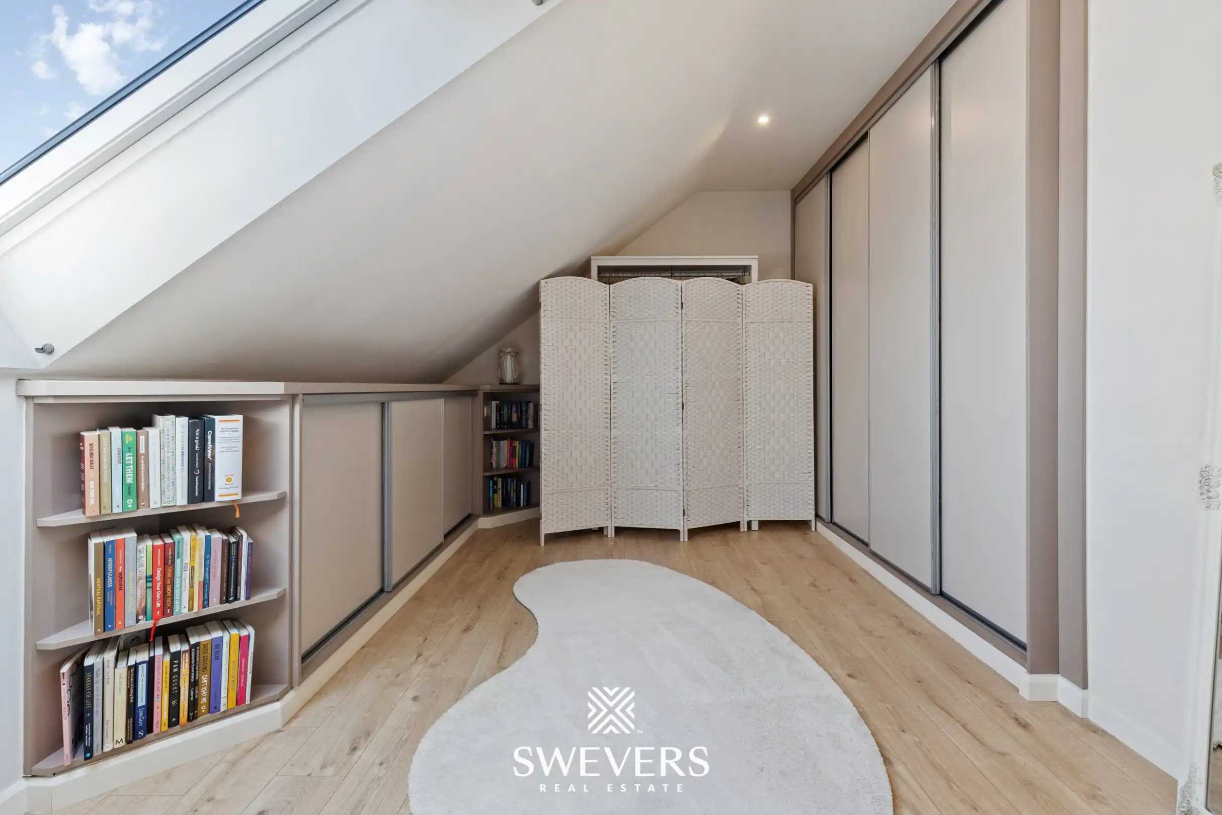 Instapklaar duplex appartement met 2 ruime slaapkamers en zonnig zuidgericht terras in Kermt foto 35
