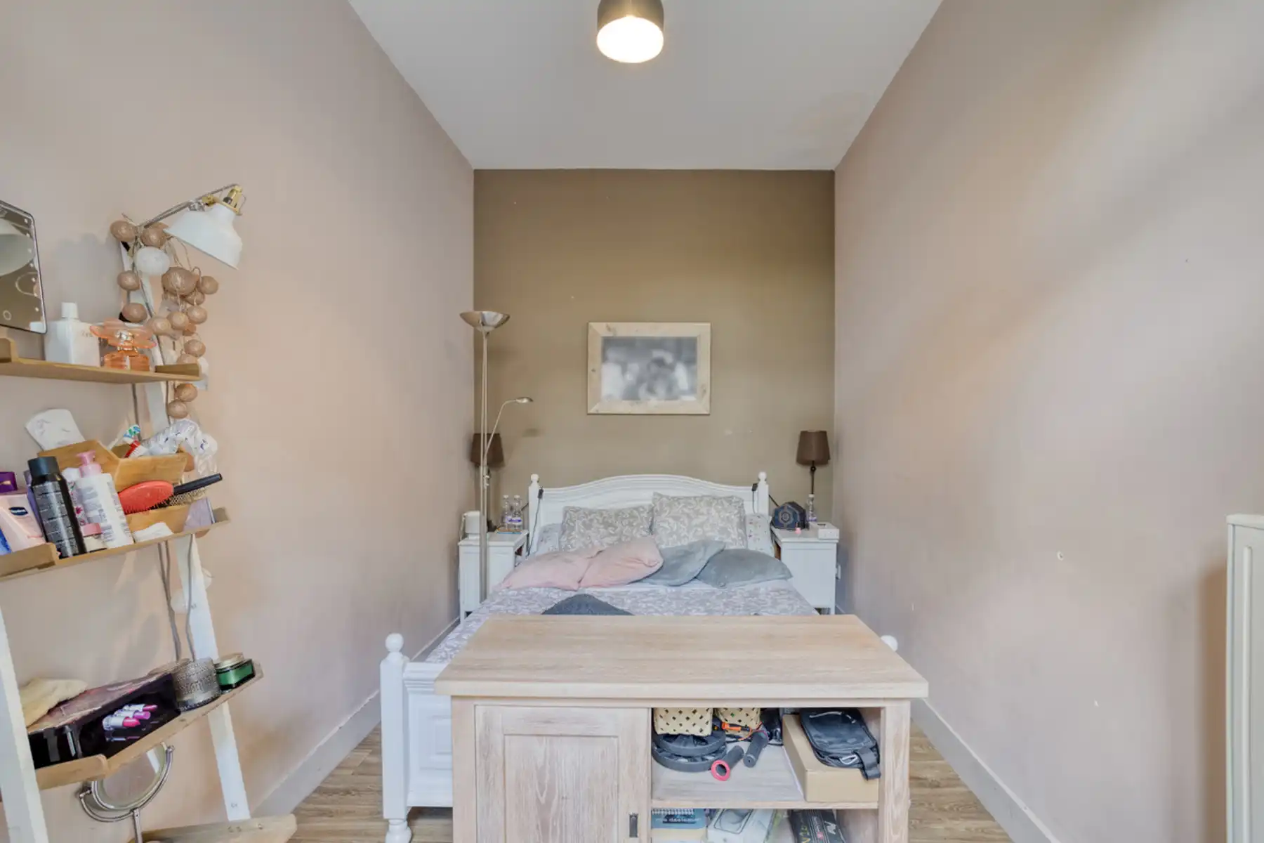 Ruime halfopen bebouwing op een strategische locatie. foto 11