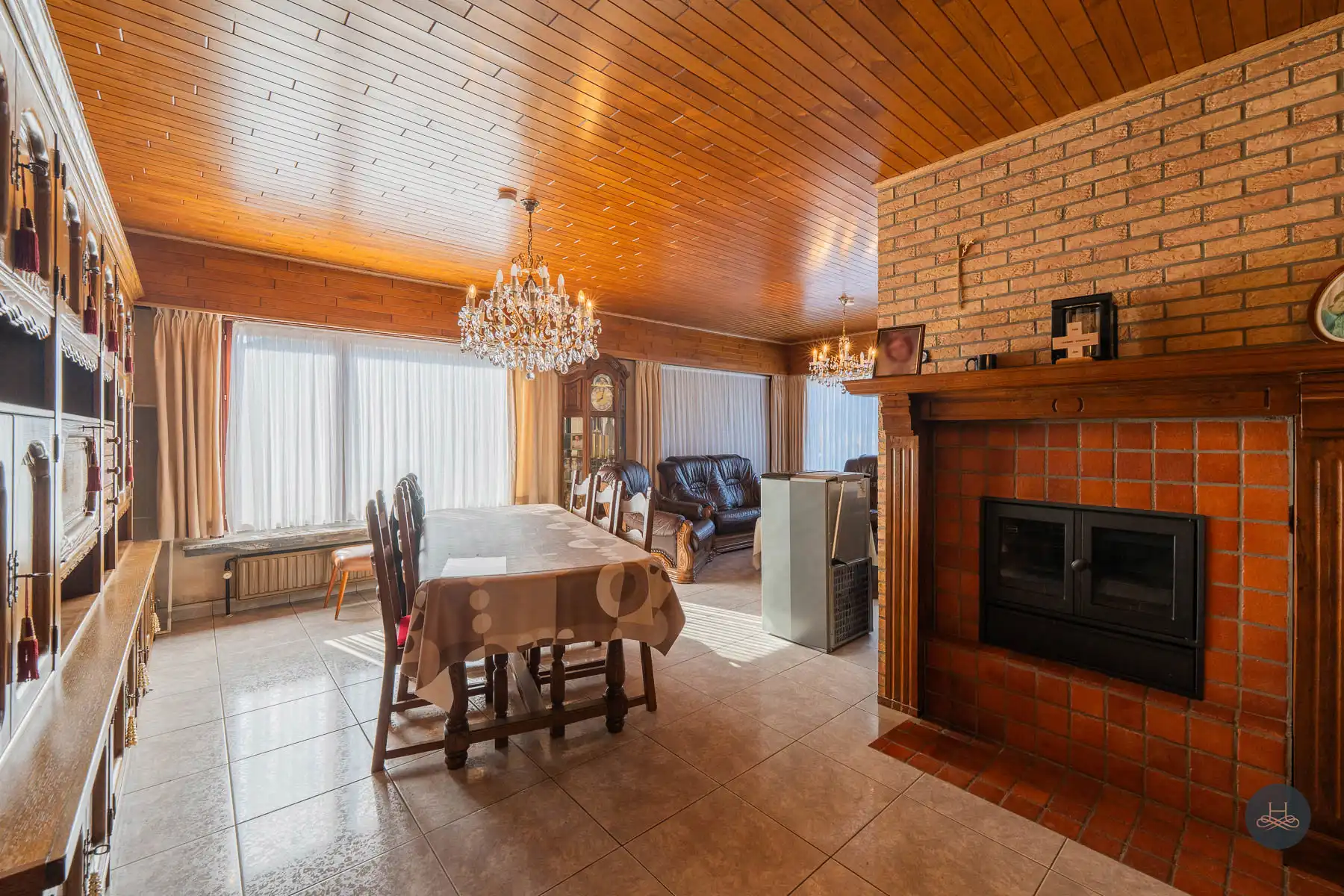 Ruime woning in rustige woonwijk  foto 8