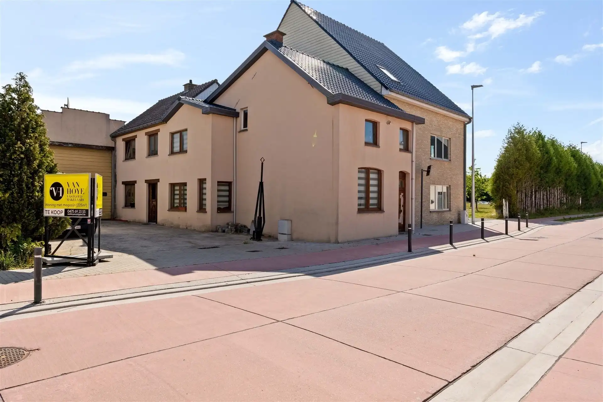 Halfopen bebouwing met magazijn (225m²) foto 24
