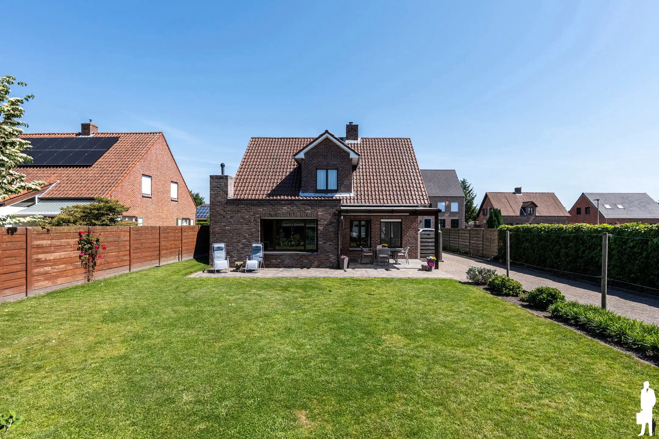 Uitstekende villa met 4 slpk en 2 badk. in centrum Weelde foto 41