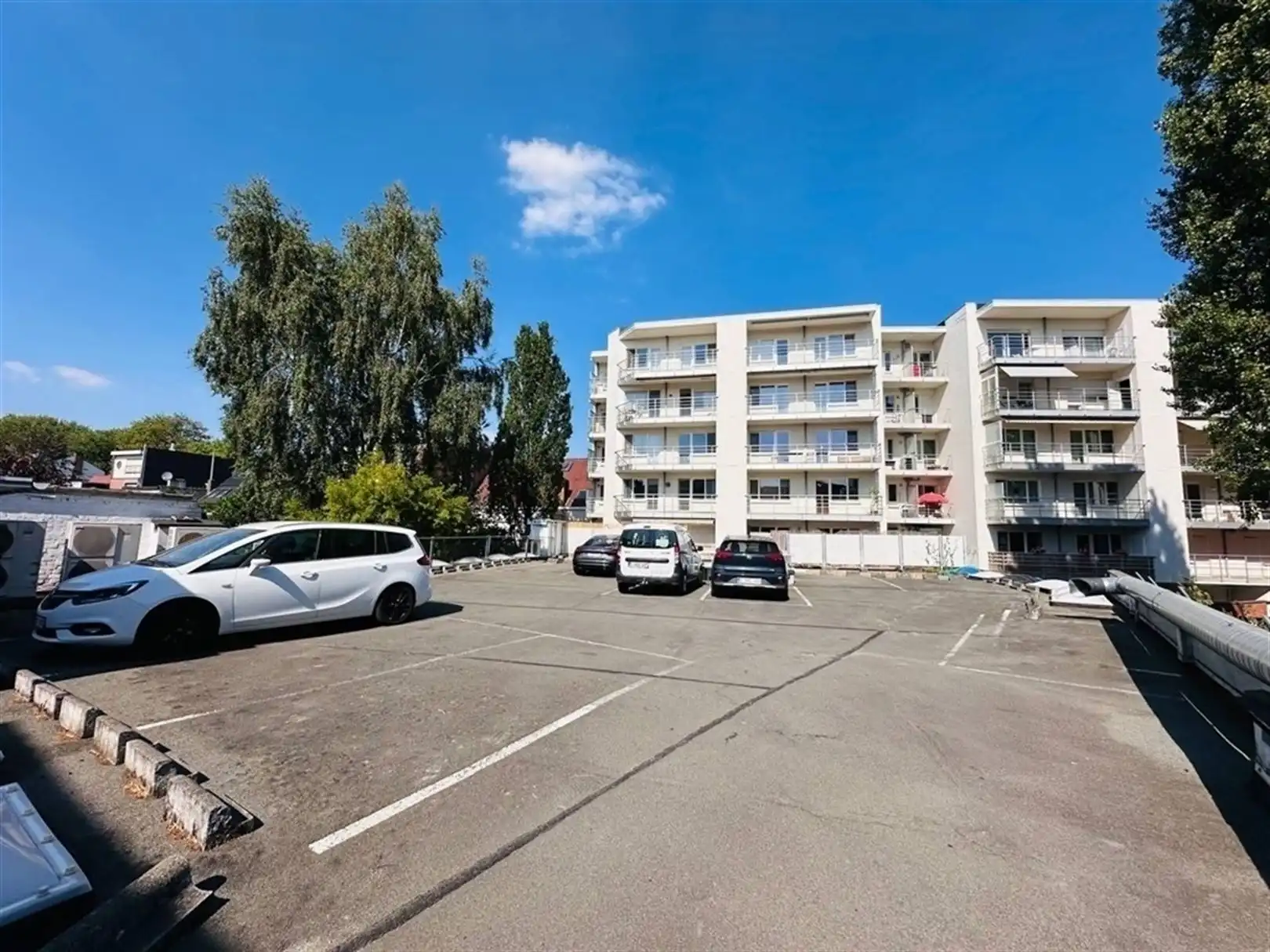 Full service kantoren met vlotte bereikbaarheid in Gent foto 24