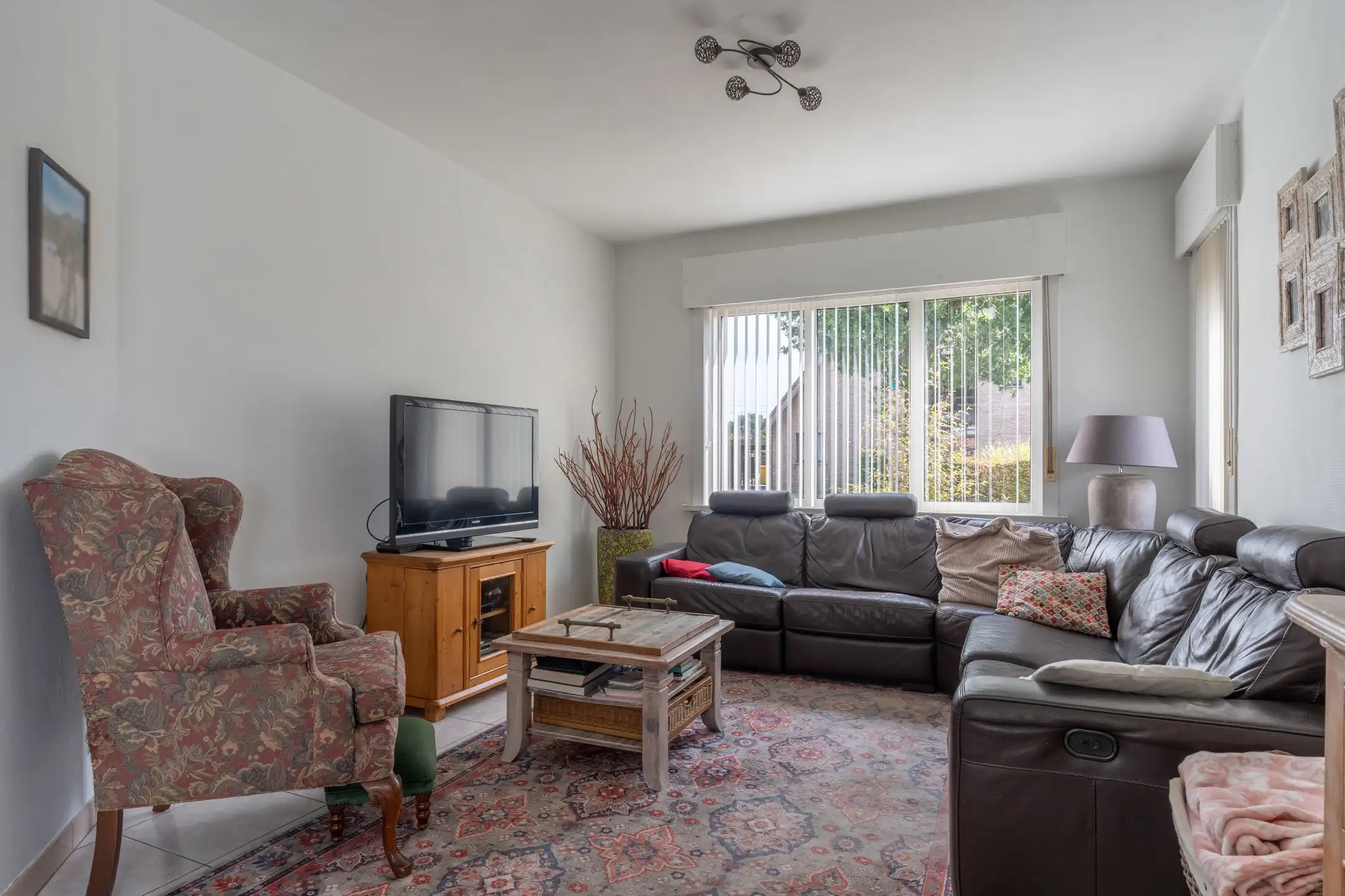 Te renoveren gezinswoning met potentieel te Gierle op 848 m² foto 8