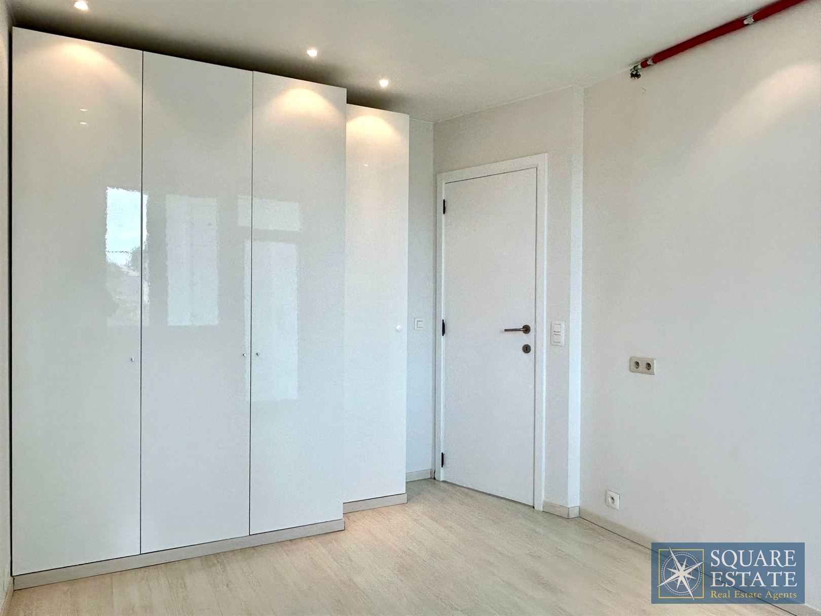 Prachtig appartement met 2 slaapkamers foto 6