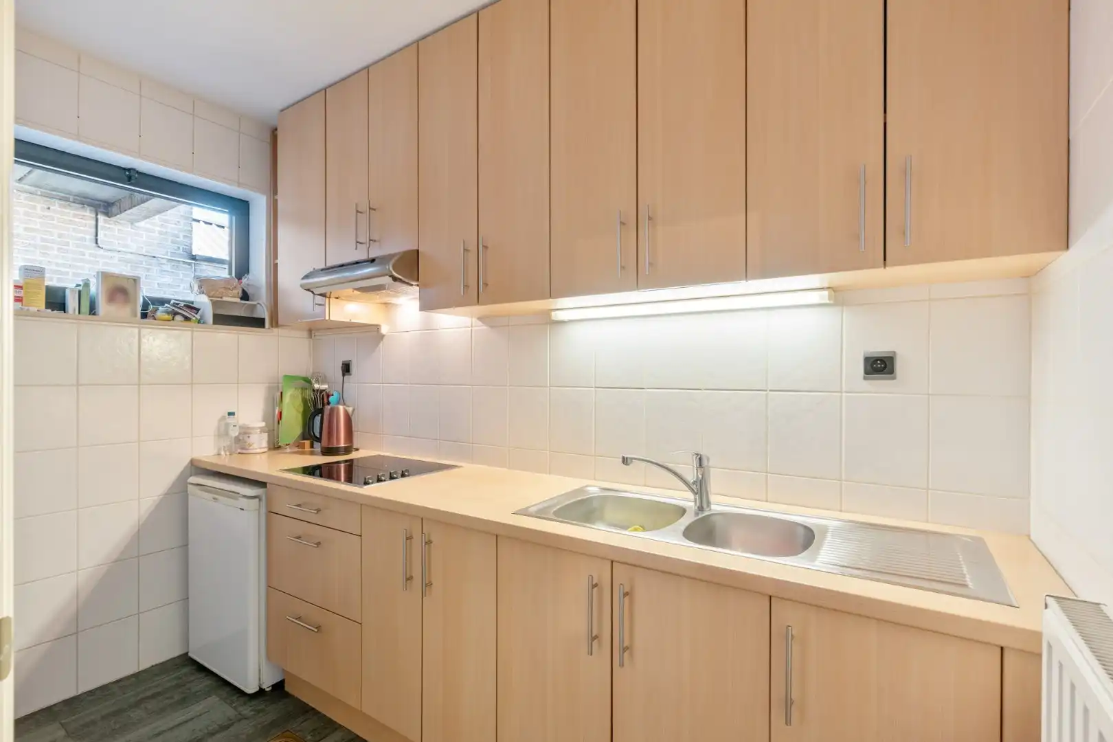 Gelijkvloersappartement (96m²) met 1 a 2 slaapkamers met ruim terras en standplaats - met achterliggende polyvalente ruimte (148 m²) foto 10