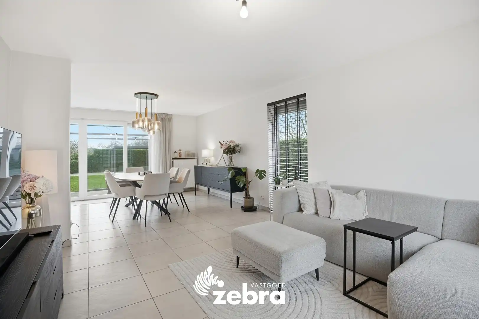 Recente open bebouwing met drie slaapkamers en garage te Lendelede! foto 9