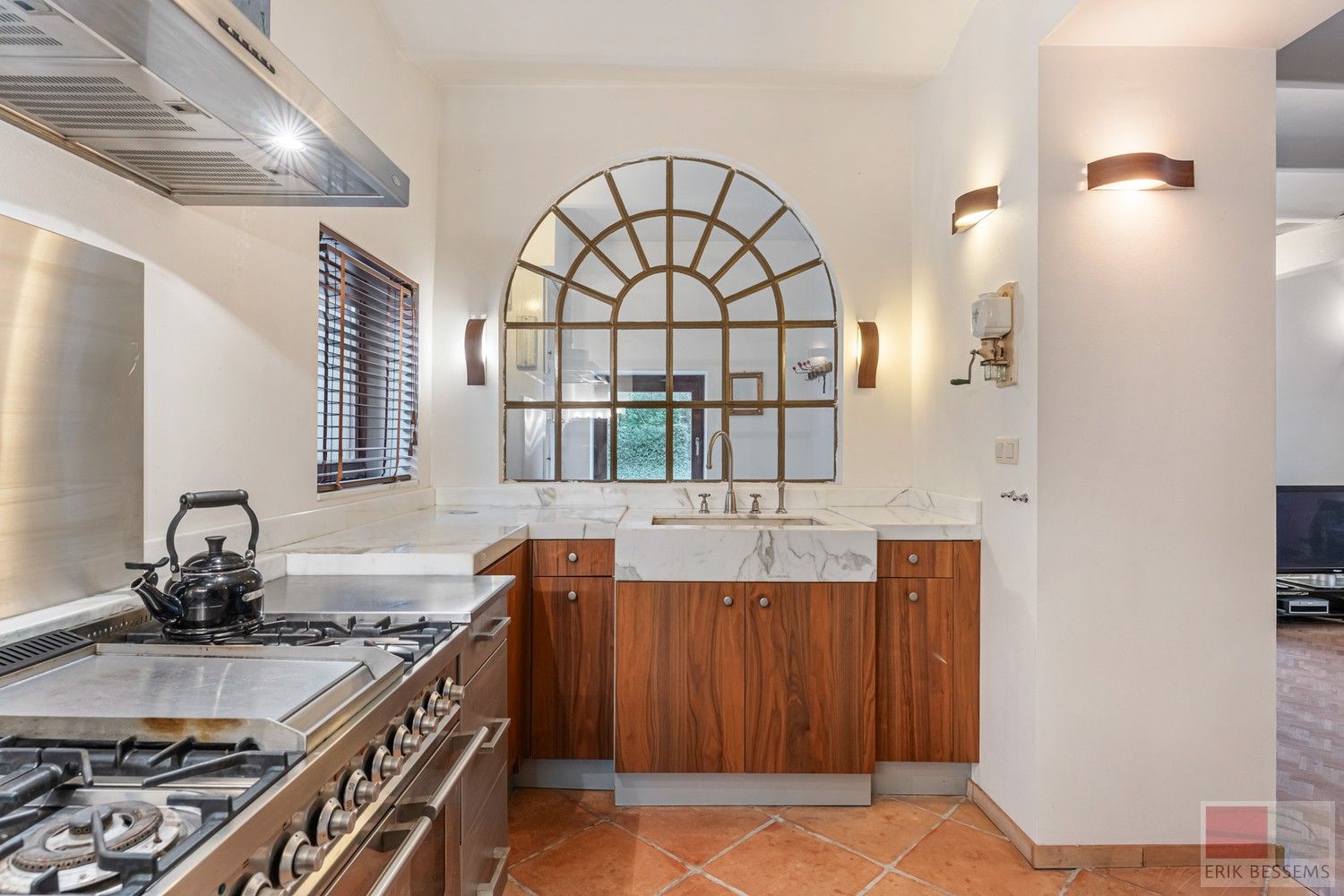 Prachtige gezinswoning met historie, 3 slaapkamers, royale badkamer en een super gezellige woonkamer met een woonoppervlakte van ca. 150m² foto 17