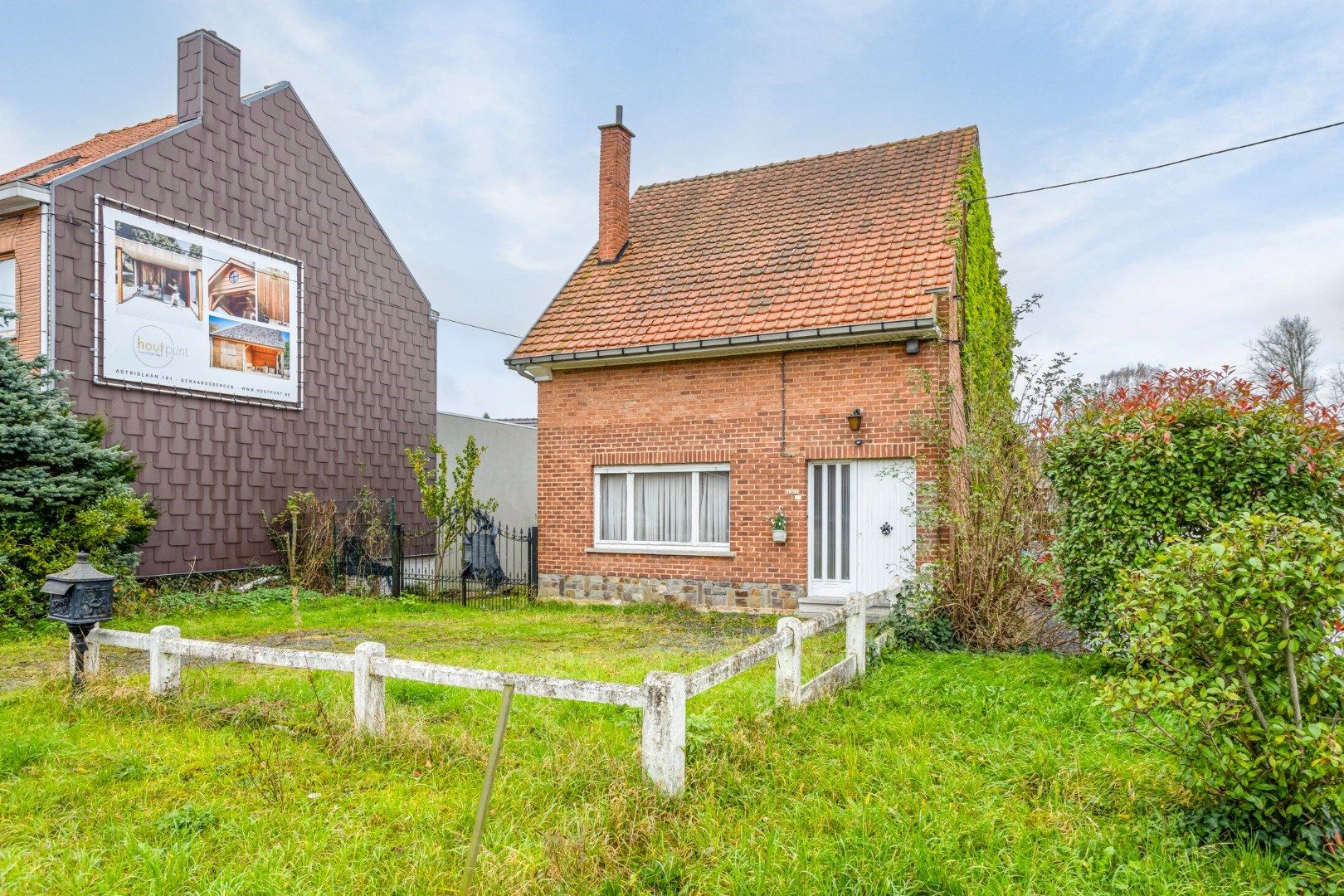 TE KOOP - te renoveren woning met tuin nabij Brussel foto 3