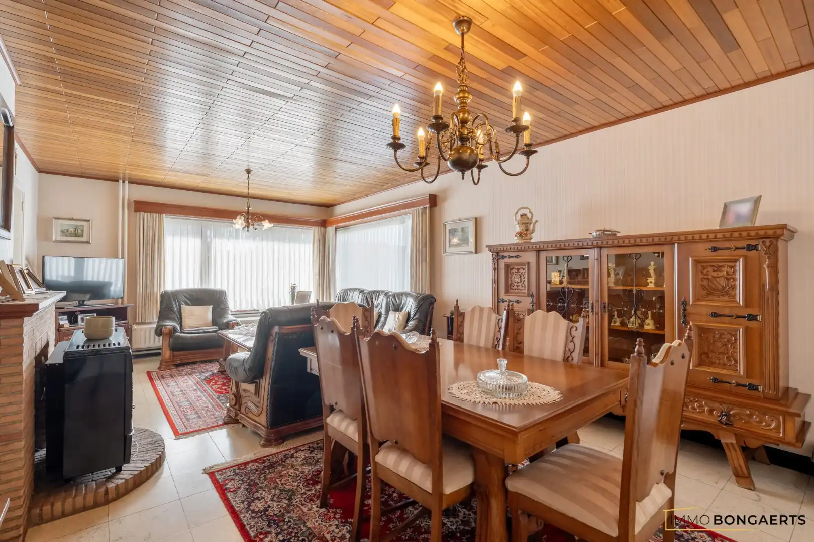 Rustig gelegen bungalow op een mooi perceel van 9 are foto 4