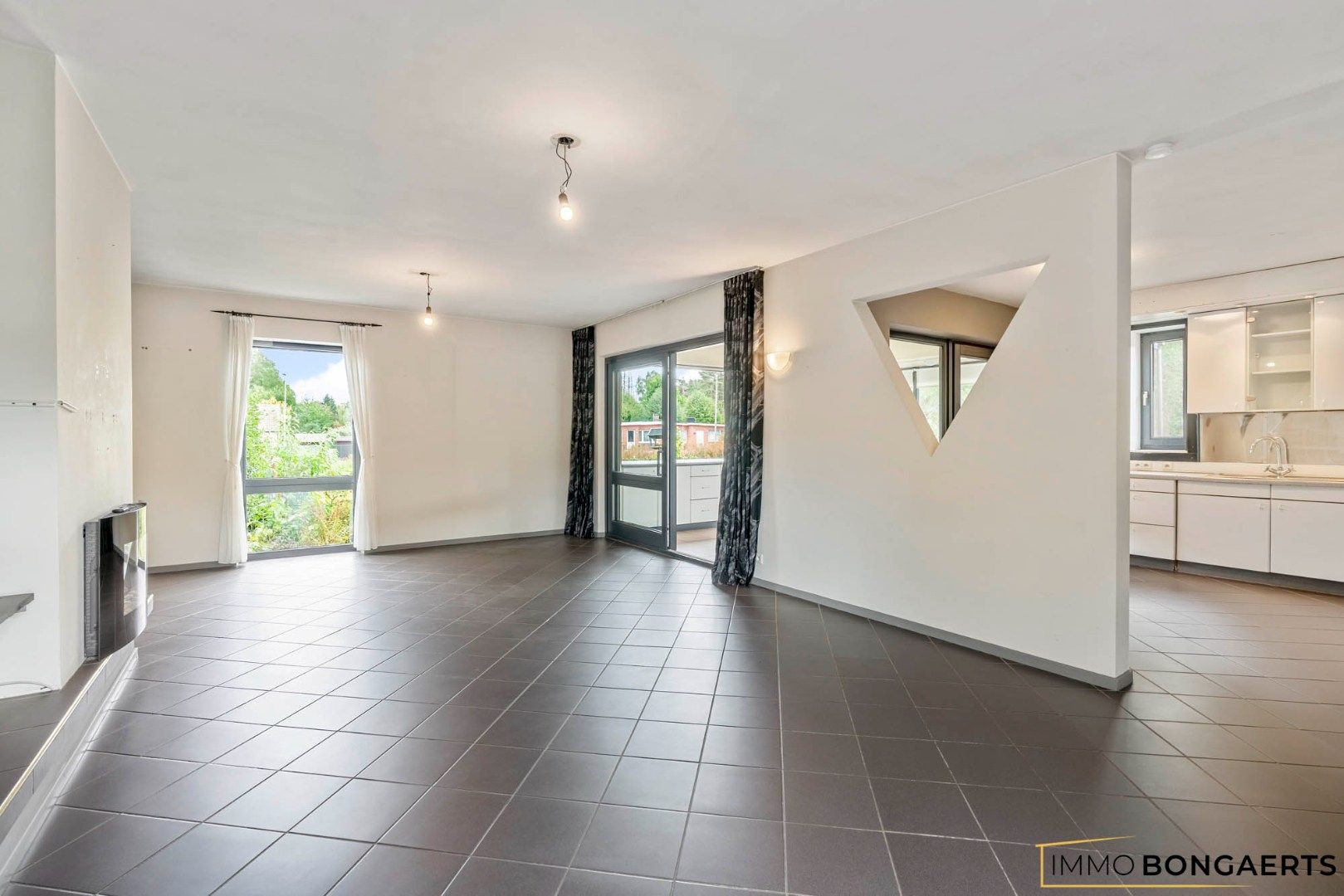 Rustig gelegen woning met 4 slaapkamers foto 10