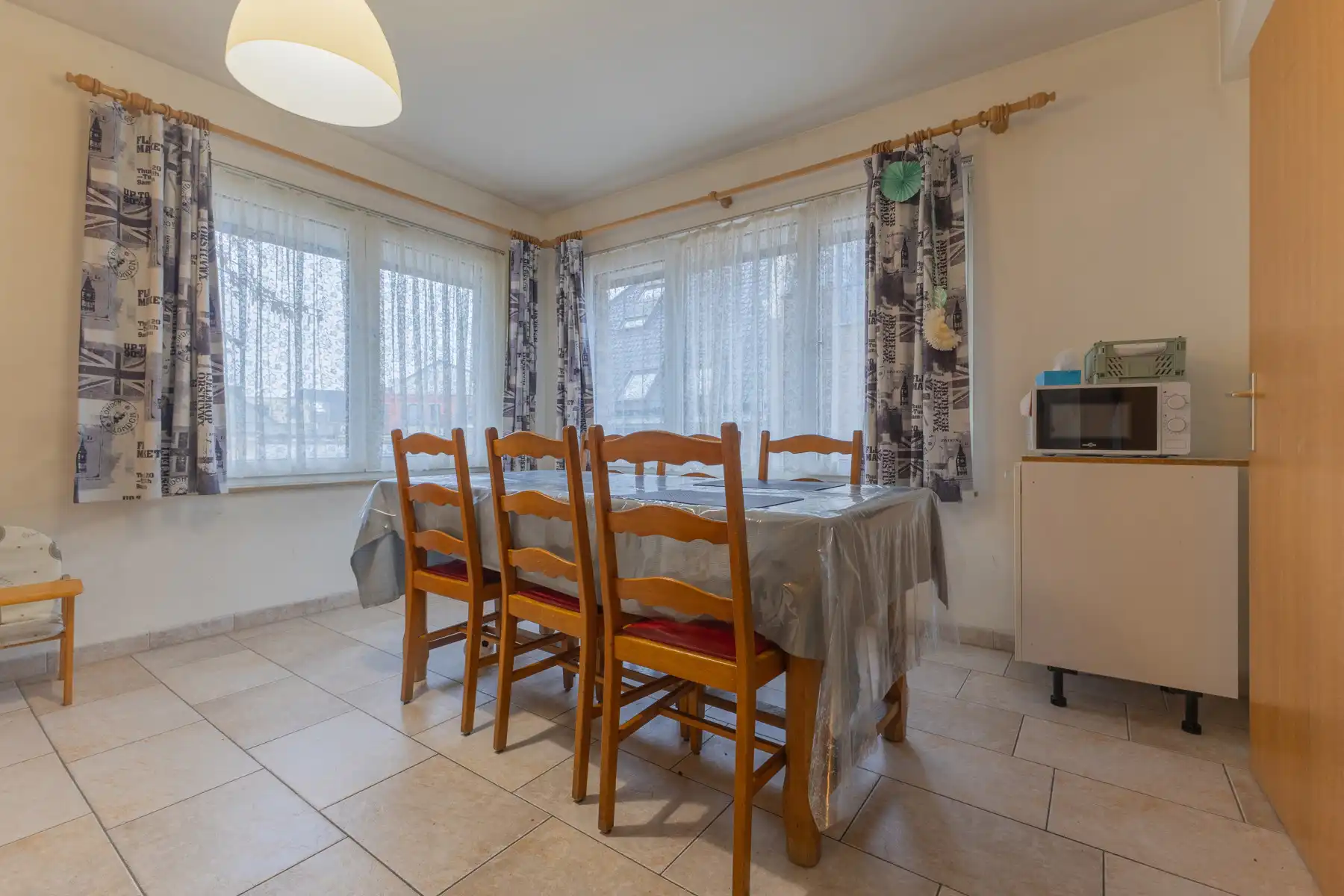 Appartement met 2 slaapkamers in centrum van Halle foto 6