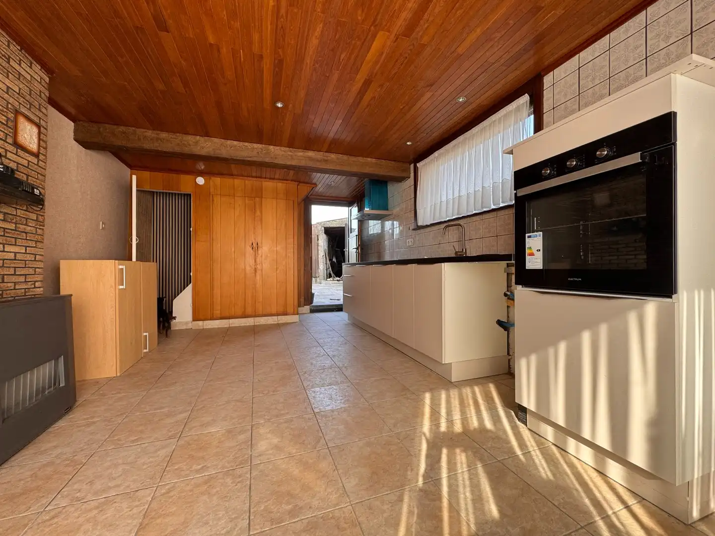 Knusse woning met 2 slaapkamers foto 3