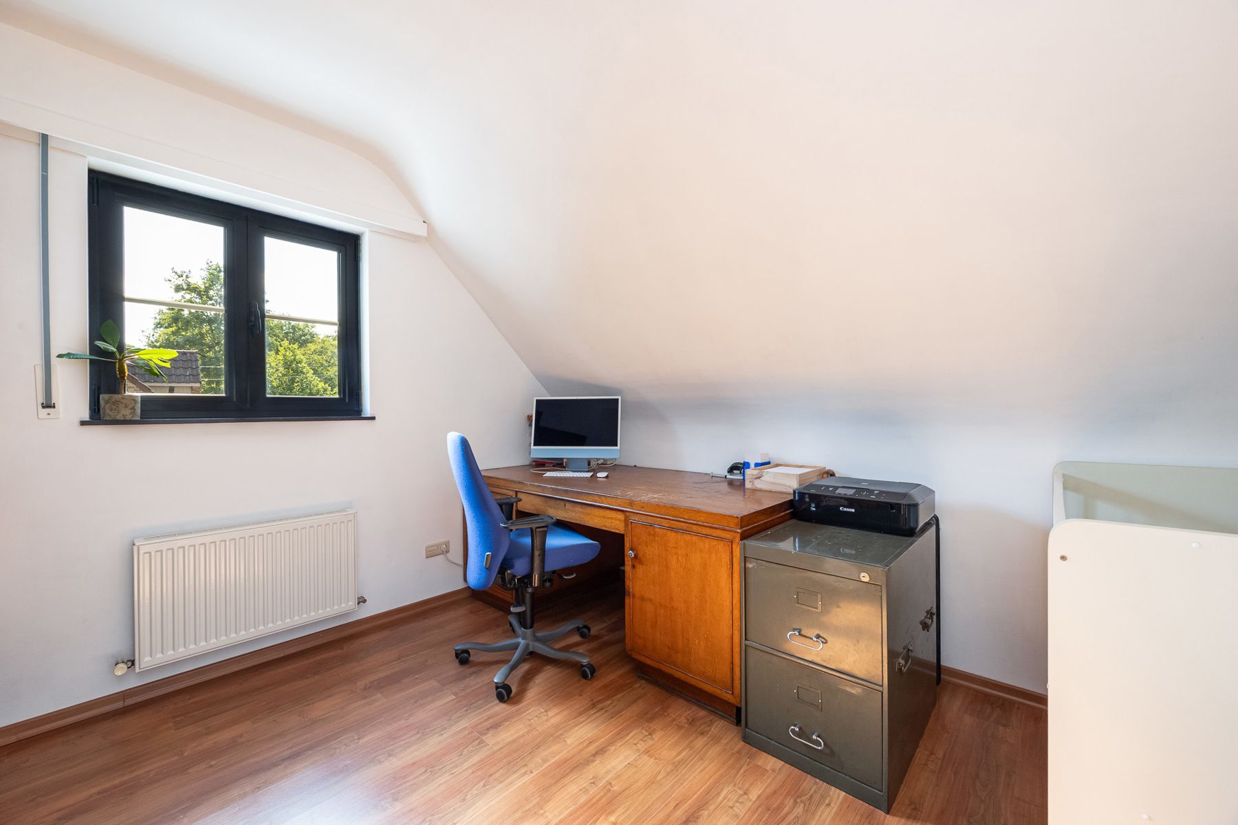 Woning met 5 slaap- + 2 badkamers op de grens met Brasschaat foto 18