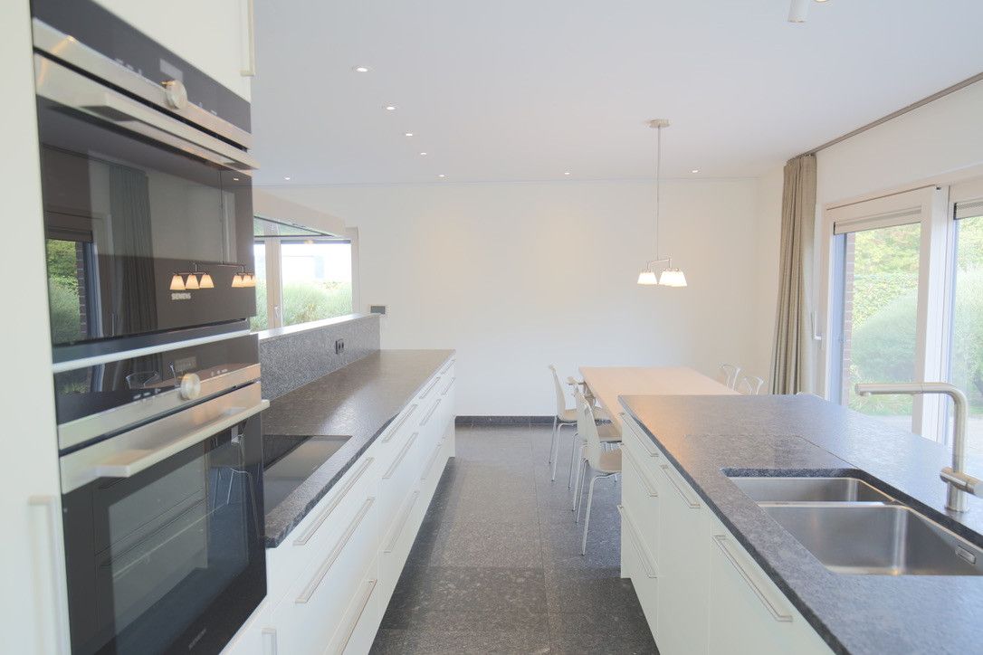 Mooi gerenoveerde bungalow foto 5