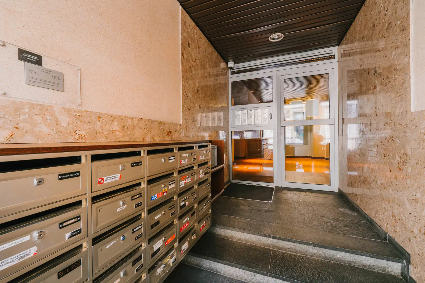 Charmante studio aan Harmoniepark te Antwerpen foto 11