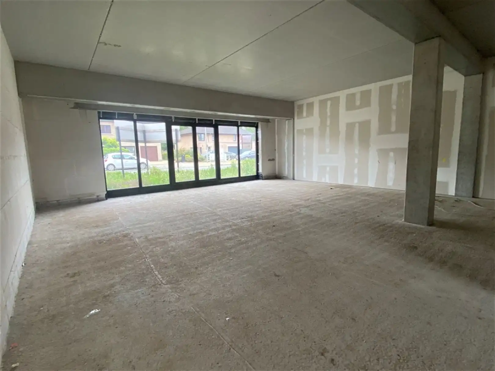 Nieuwbouw kantoren/handelsruimten vlakbij E40 foto 10