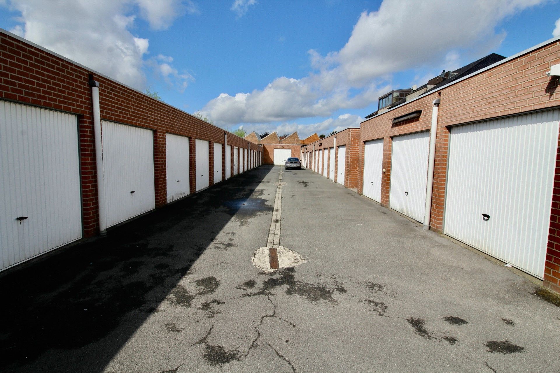 Ruime appartement met terras en garage aan de Gavers in Harelbeke! foto 9