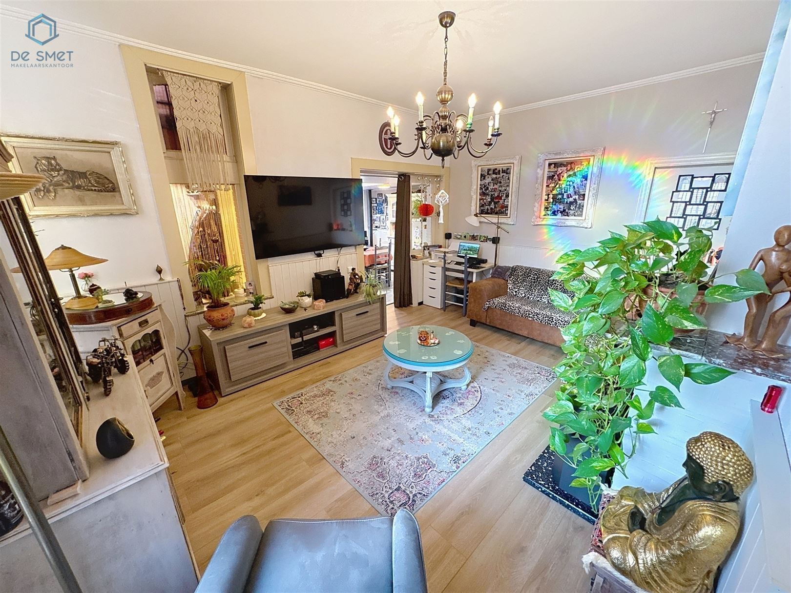 Instapklare woning met 3 slaapkamers, stadstuintje, berging en carport in rustige straat nabij centrum Brakel foto 6