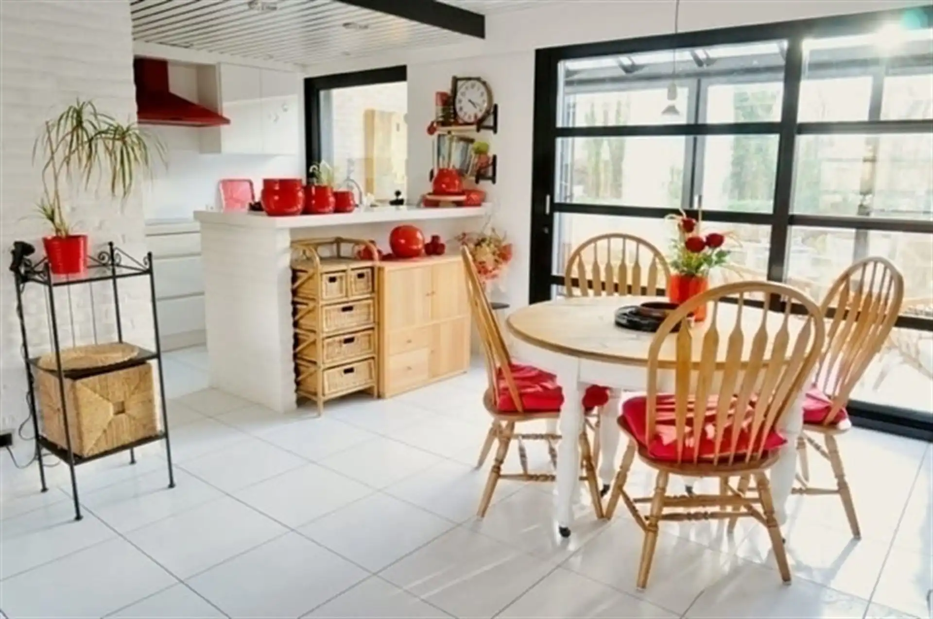 Woning gelegen in een oase van rust en natuur! foto 5