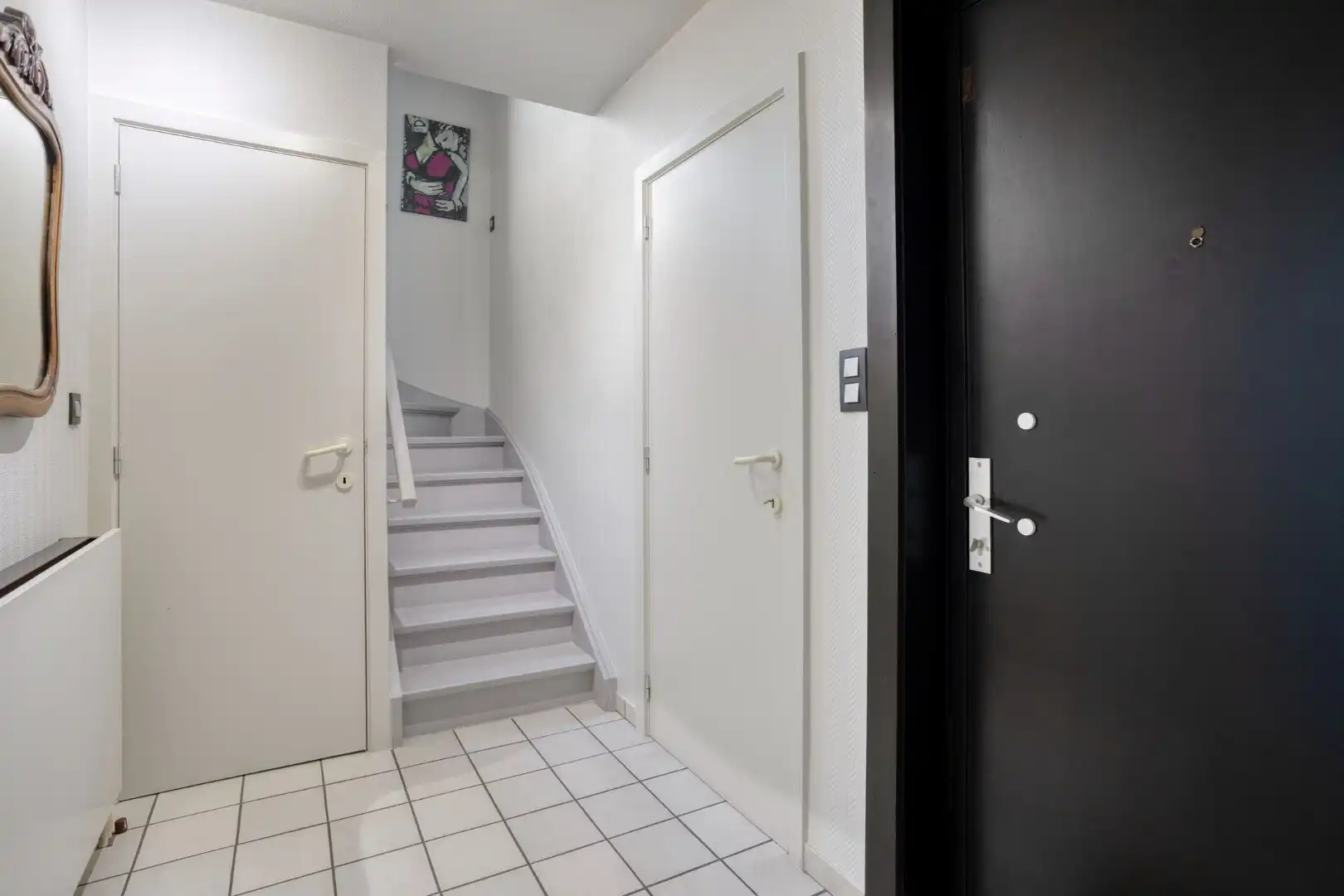 Open bebouwing met mooie tuin en 2 garages op topligging! foto 12