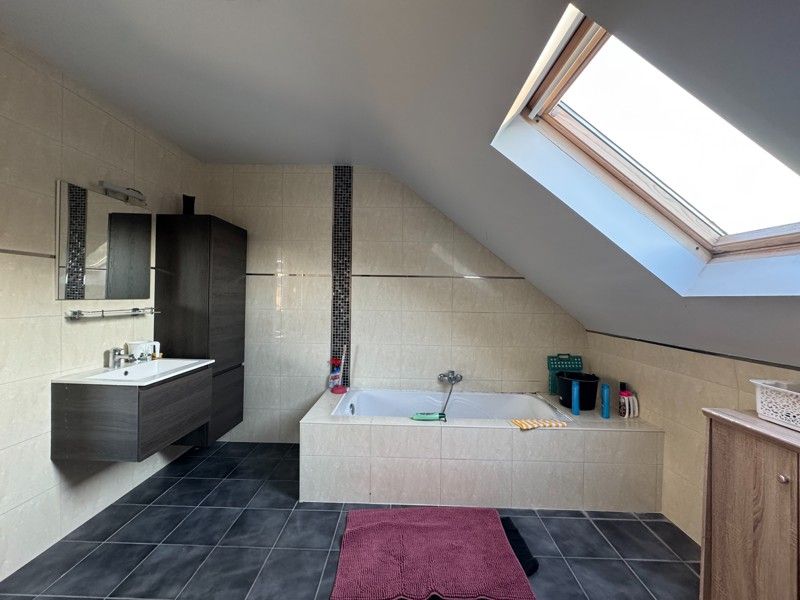 Energiezuinig duplex appartement met 4 ruime slaapkamers. foto 43