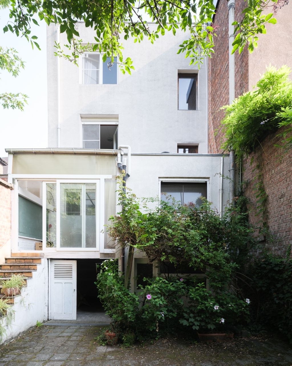 Burgerwoning met weelderige stadstuin, centraal tussen Gent-Sint-Pieters en de Bijloke foto 11