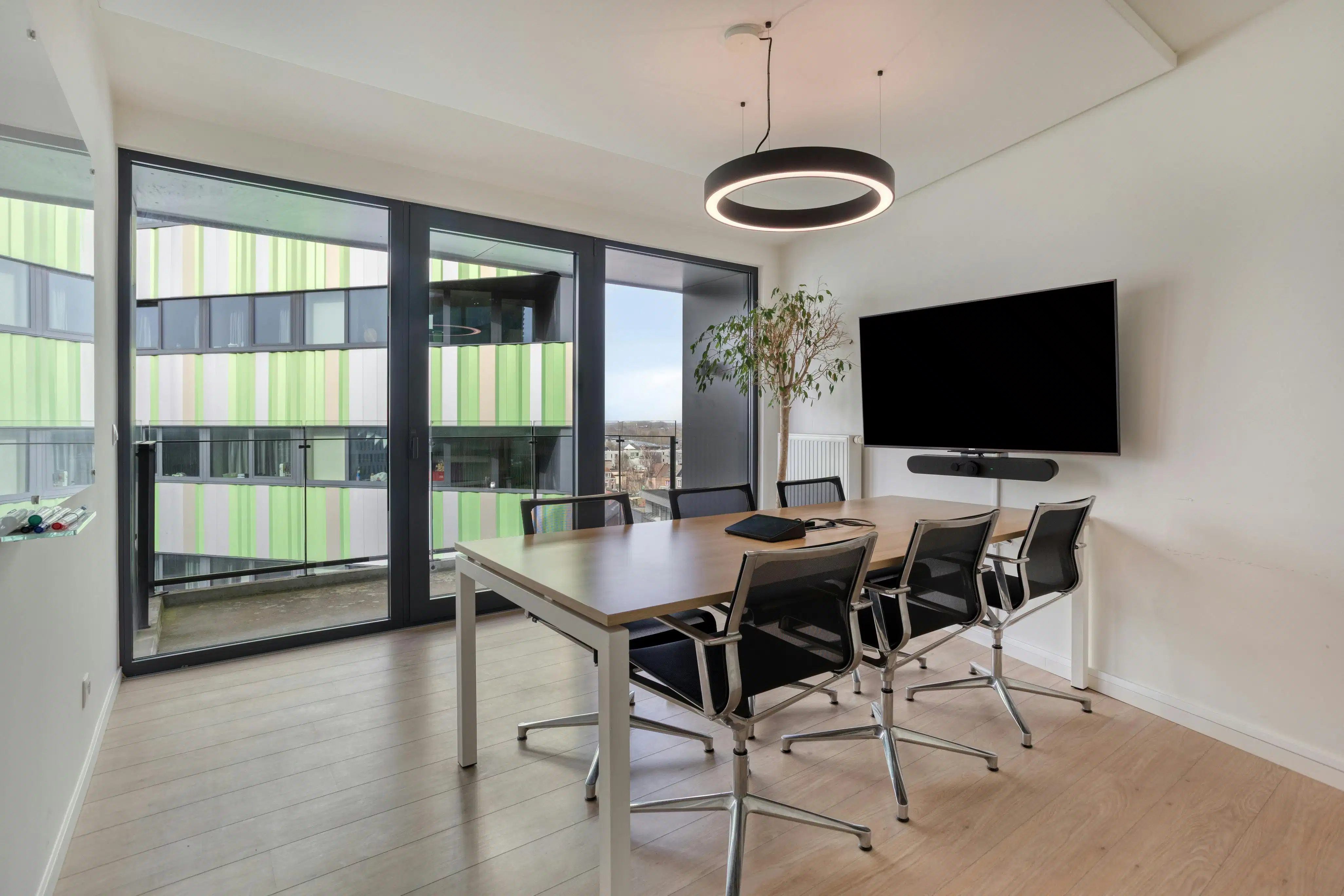 Ruim en lichtrijk appartement te koop op toplocatie in Leuven foto 15