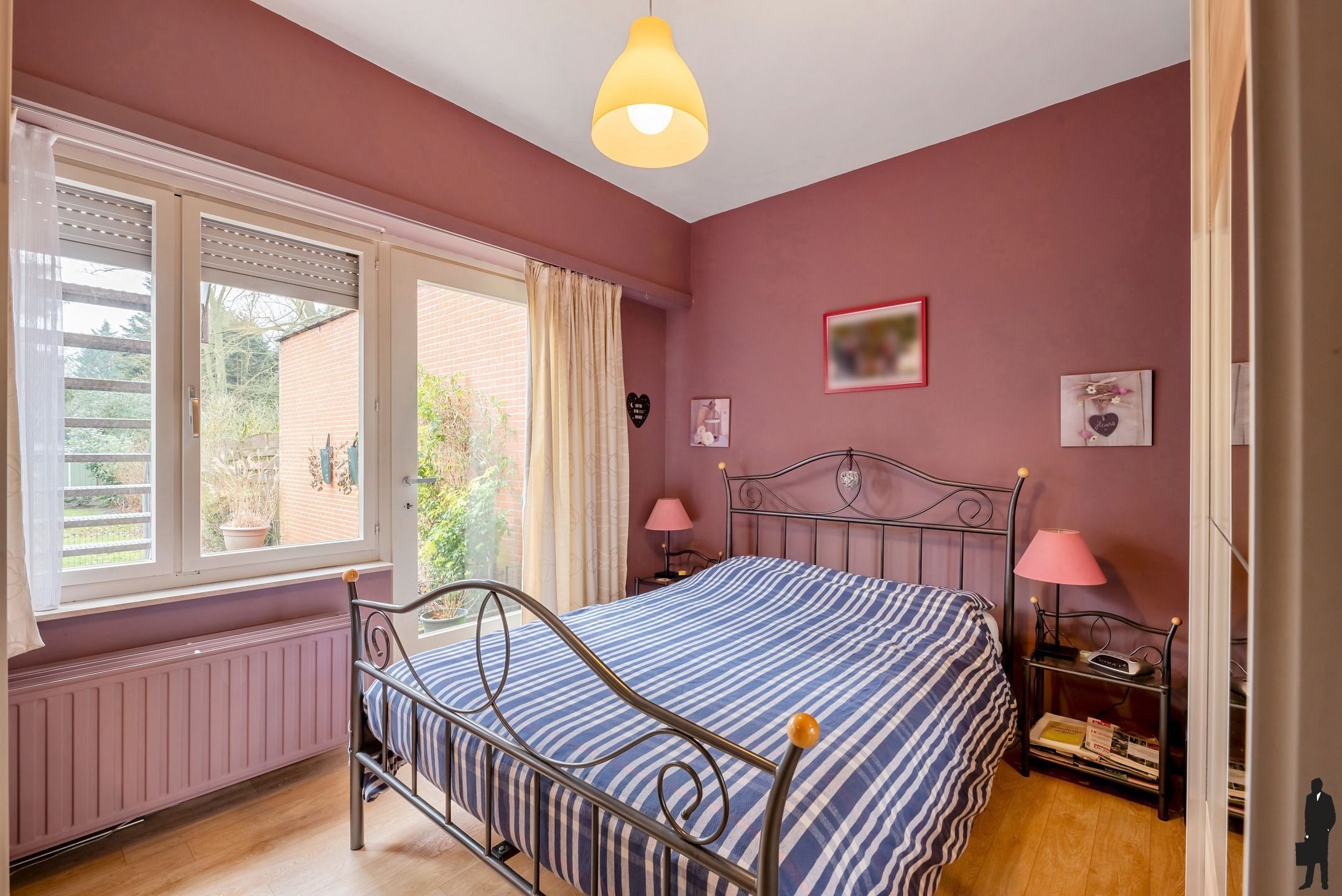 Te renoveren ruime bel-etagewoning op ca. 315 m² met veel potentieel en diepe besloten tuin! foto 7