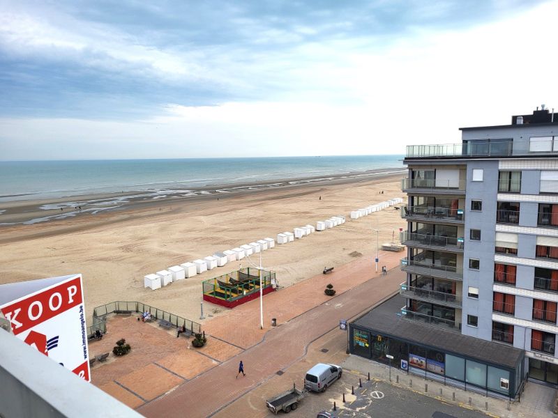 Hoofdfoto van de publicatie: Penthouse met zeezicht te koop