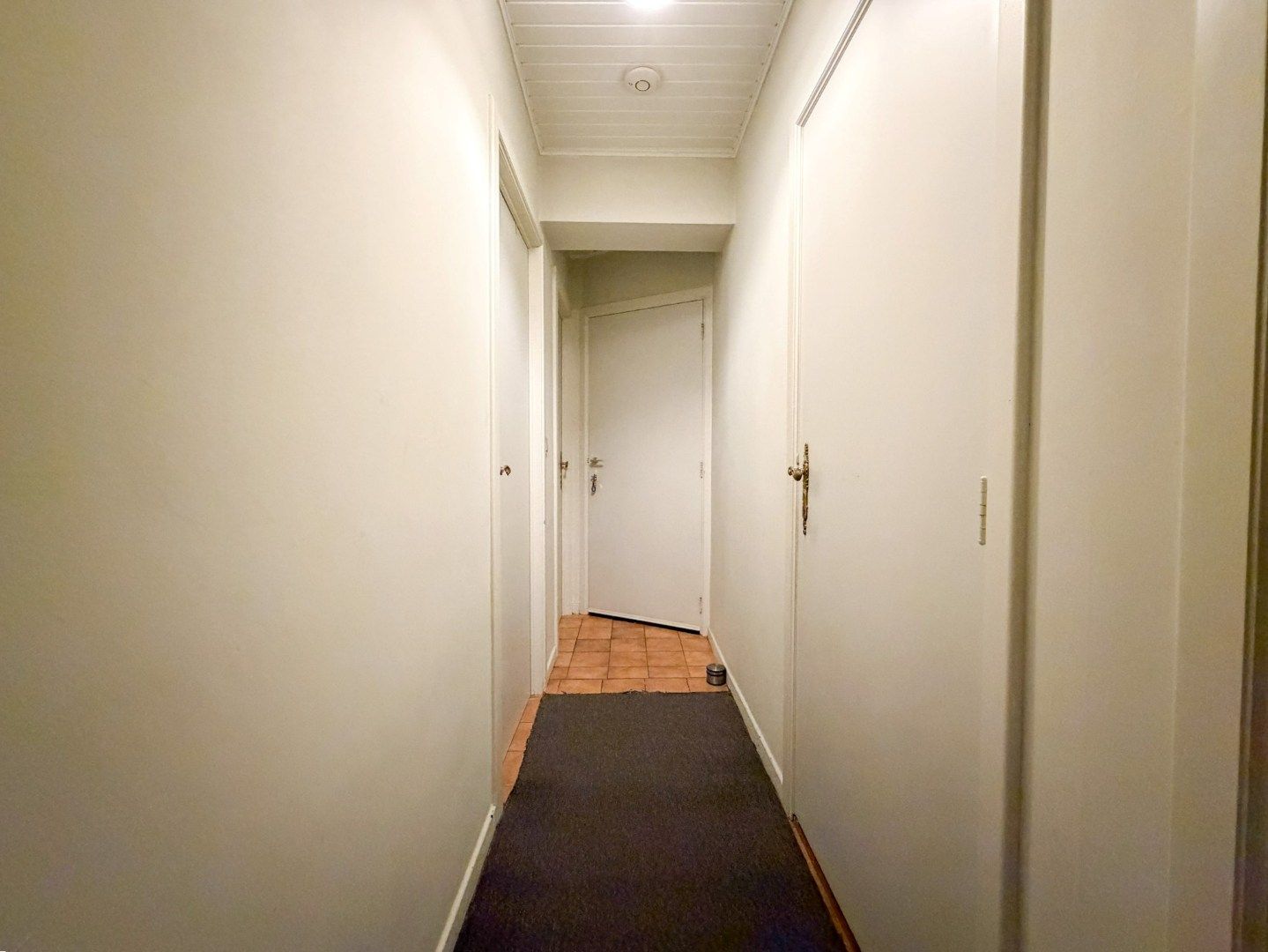 Ruim en lichtrijk 2-slpk appartement, Lichtervelde foto 5