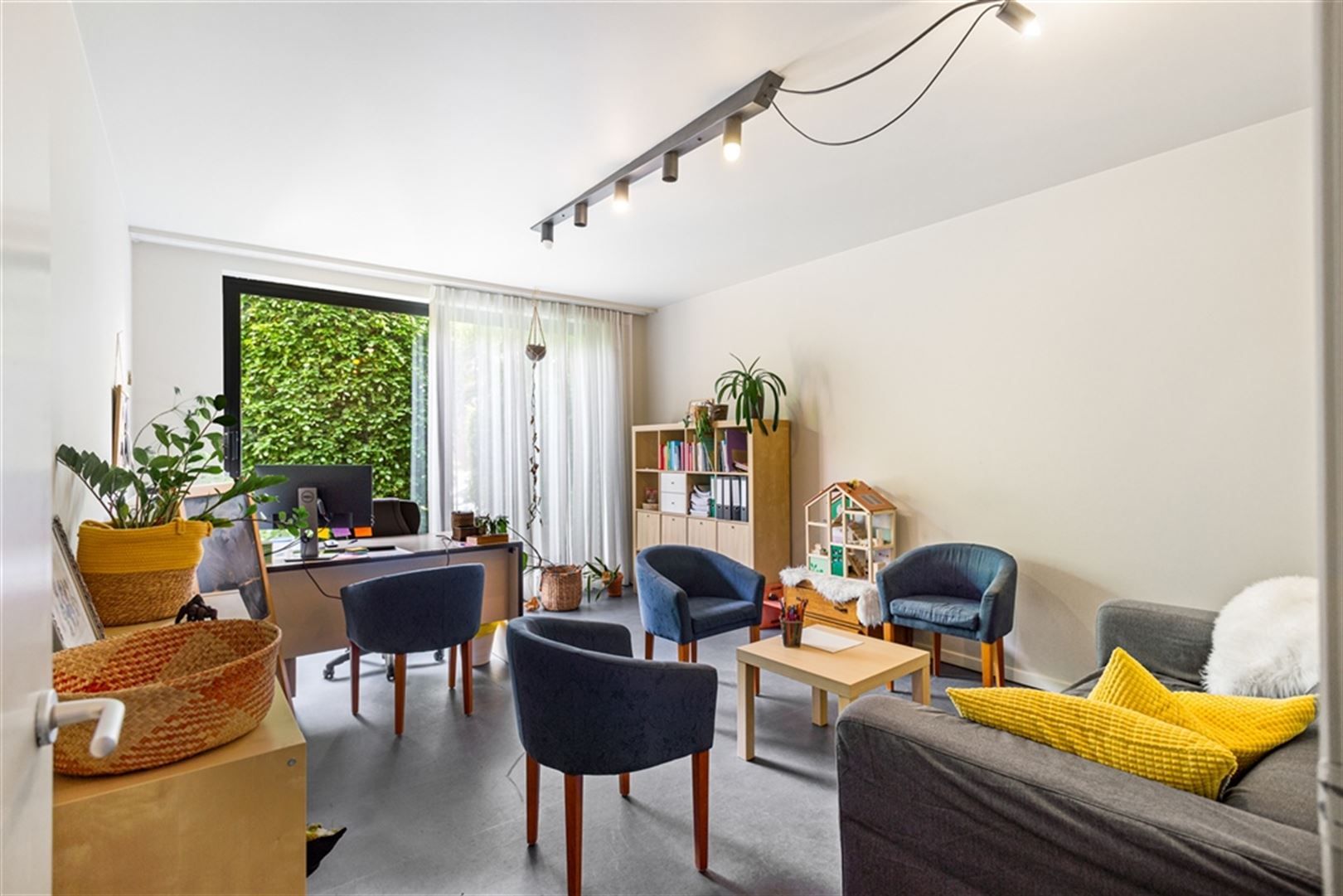 Kantoorgebouw te koop in Berchem foto 12