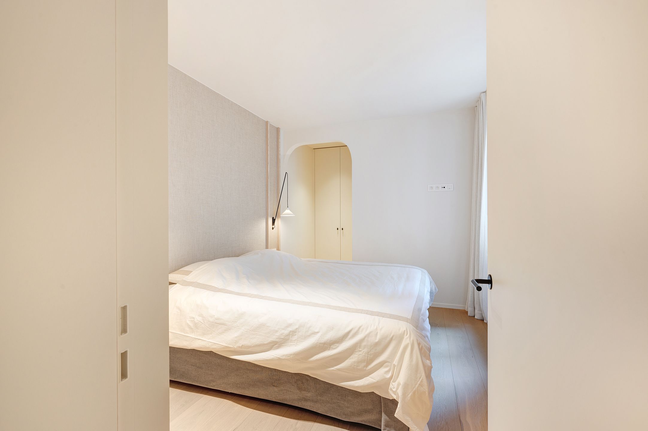 Top gerenoveerd appartement met zij zeezicht, Driehoeksplein foto 11