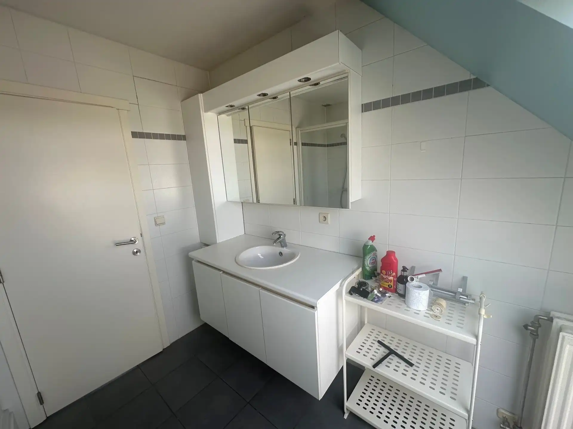 Rustig gelegen duplex appartement met carport foto 11