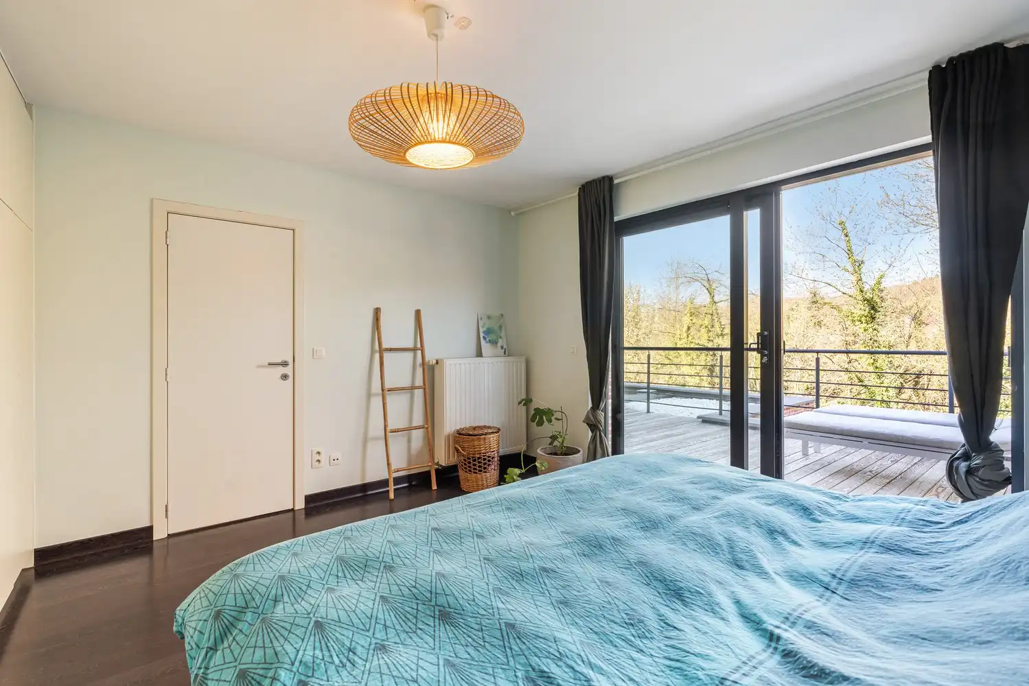 Moderne en energiezuinige(A-label) woning met 4 ruime slaapkamers, 2 badkamers, 2 autostaanplaatsen, een ruime kelder en een tuin te Kessel-Lo! foto 16