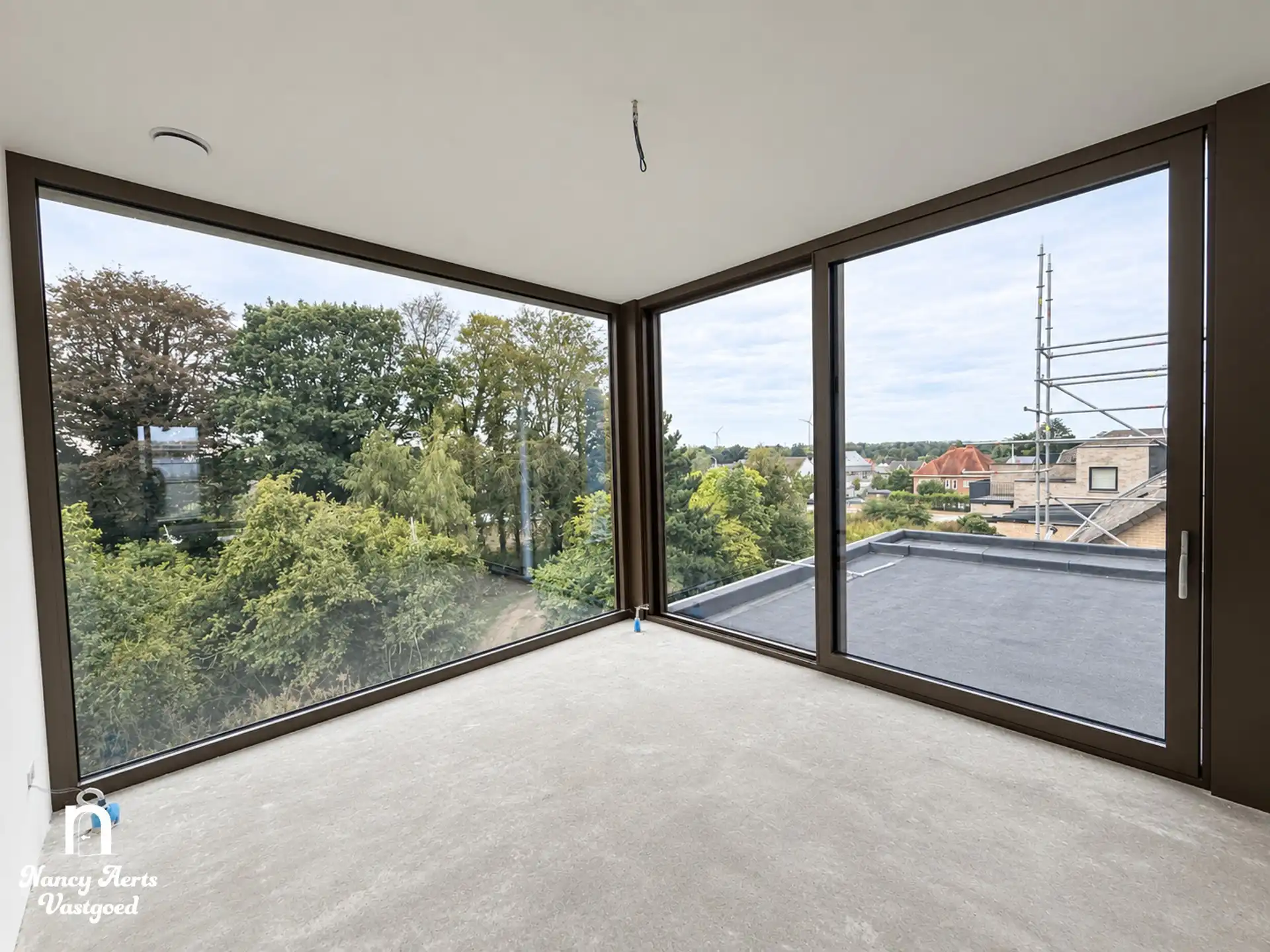 Luxueus nieuwbouwpenthouse met terras in hartje Beringen foto 13