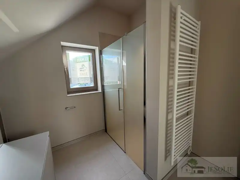 Ruime duplex met 2 slaapkamers foto 18