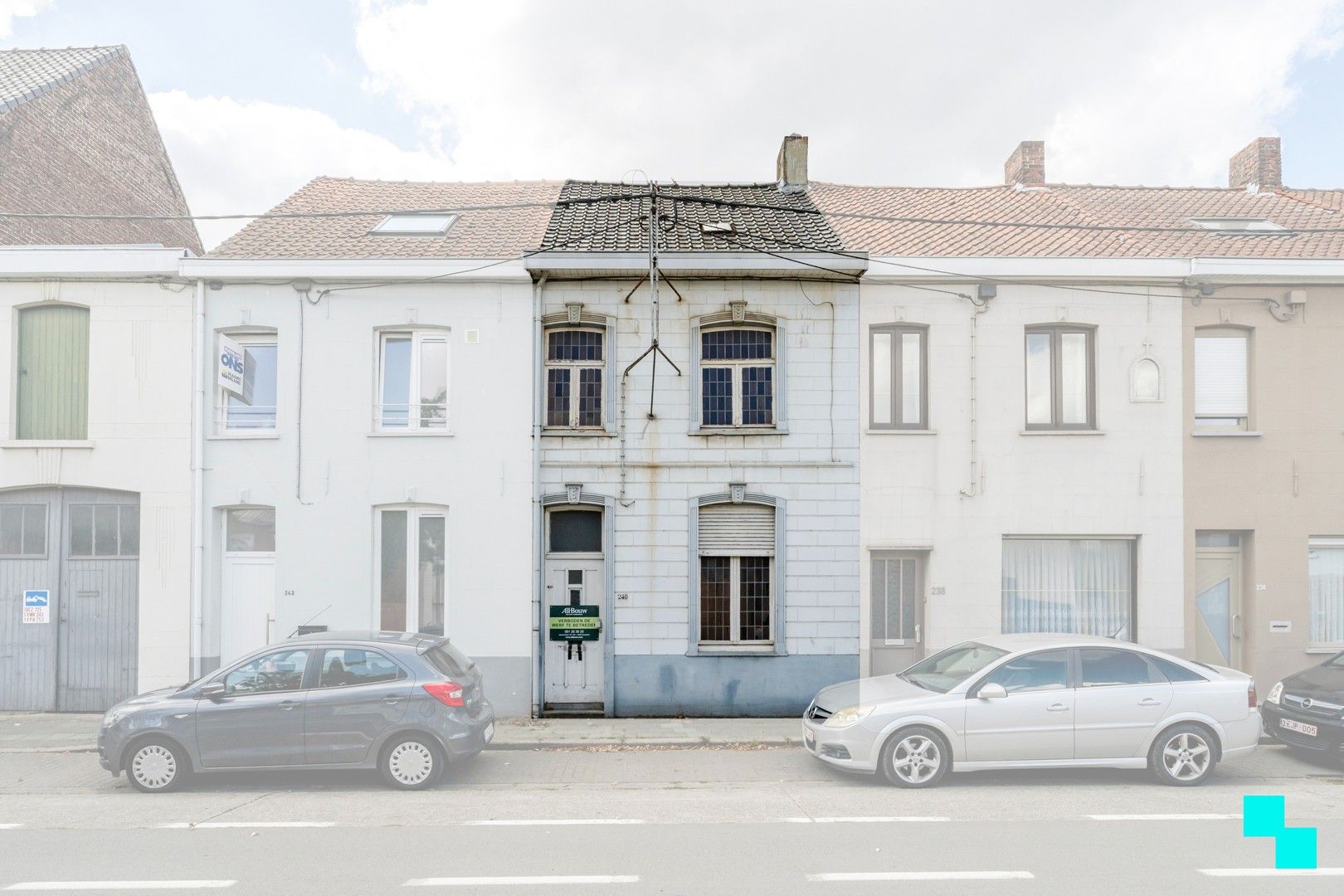 Hoofdfoto van de publicatie: Betaalbare renovatiewoning nabij centrum - Roeselare