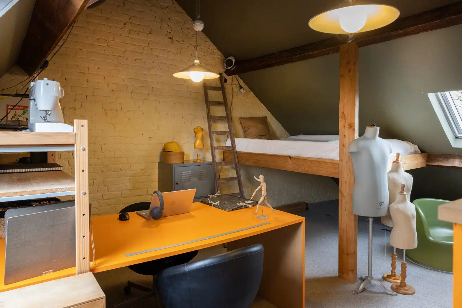 Karaktervolle burgerwoning op topligging. foto 16