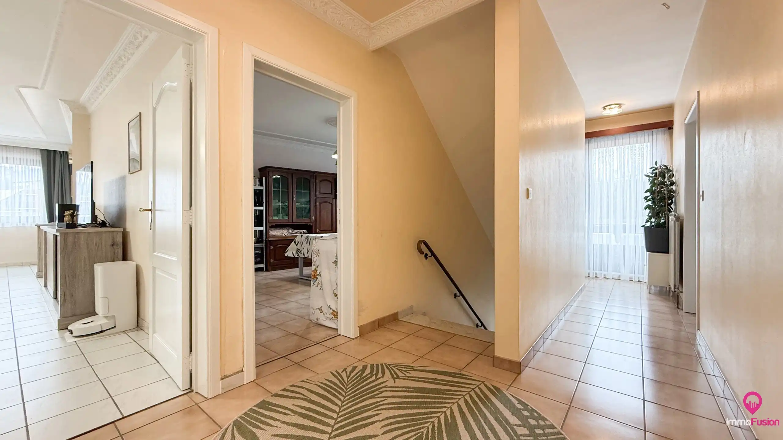 Handelspand met woonst op zeer goede commerciele ligging! foto 23