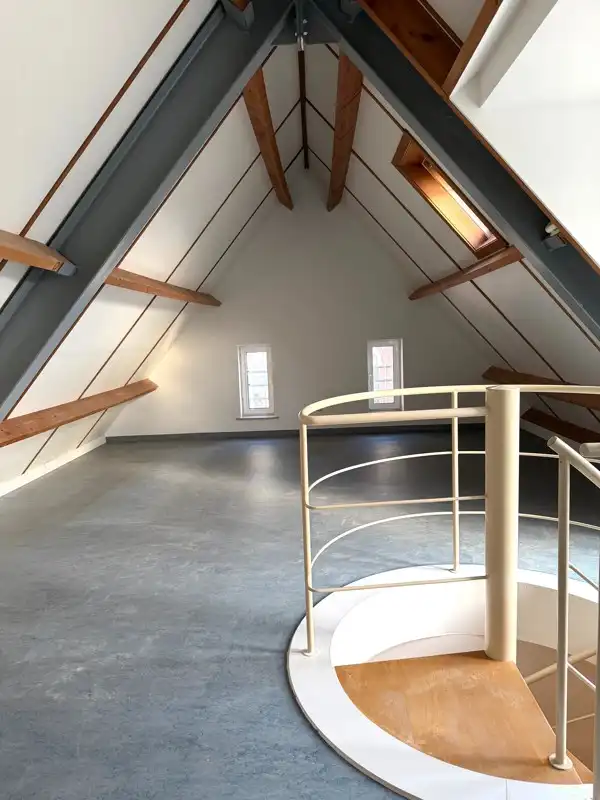 Instapklaar triplexappartement met 3 slaapkamers, 2 badkamers, garage + P in hartje Hoogstraten. foto 19