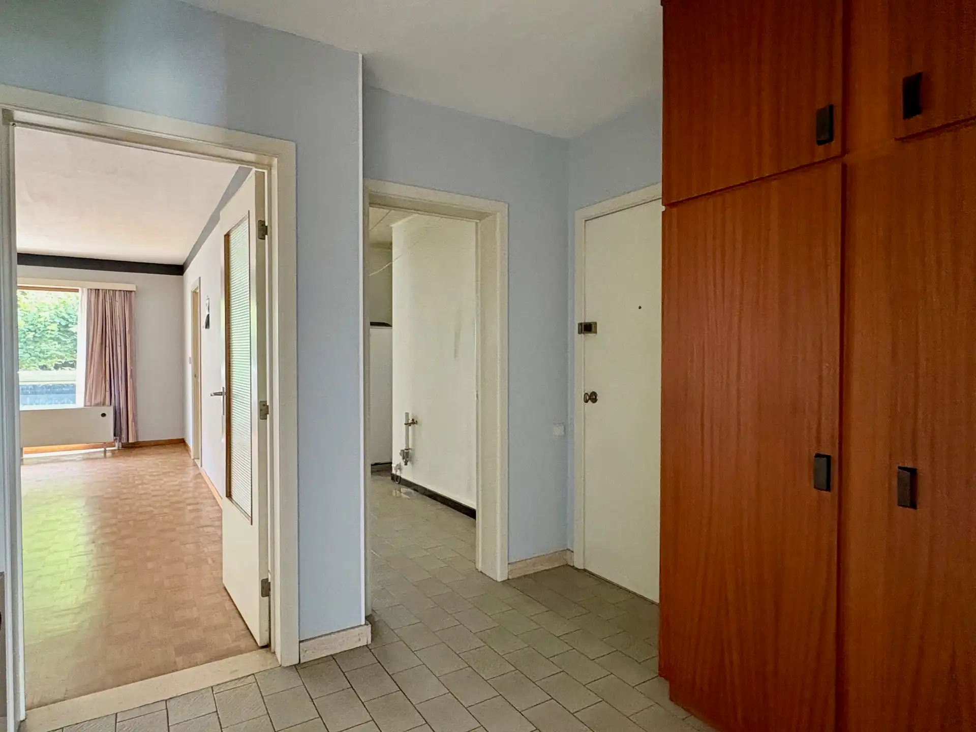 Appartementsgebouw met 20 garages in centrum Geraardsbergen foto 6