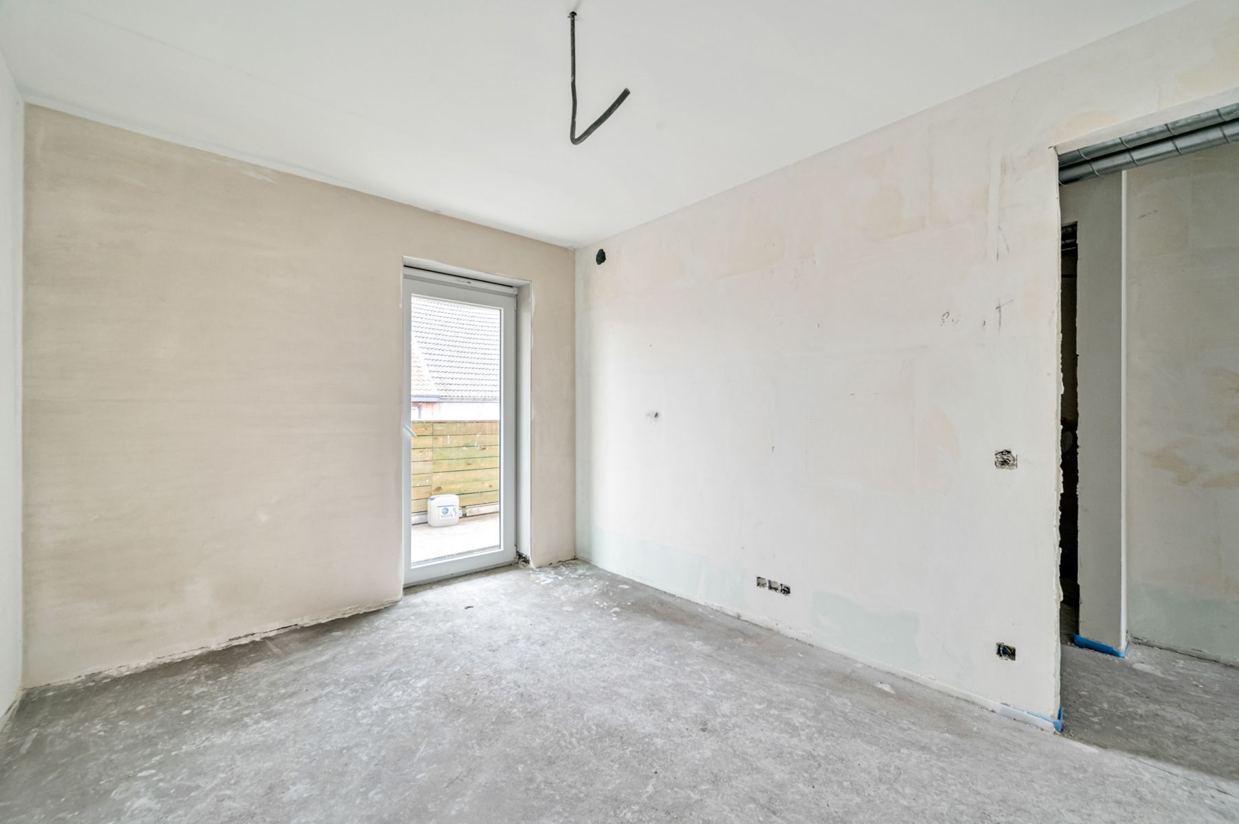 Nieuwbouwstudio + terras foto {{pictureIndex}}