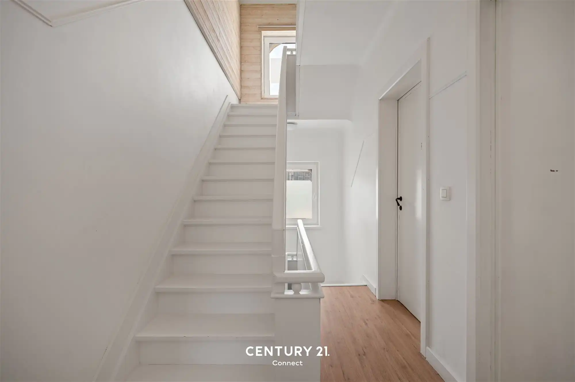 Instapklare rijwoning met tuin. foto 10