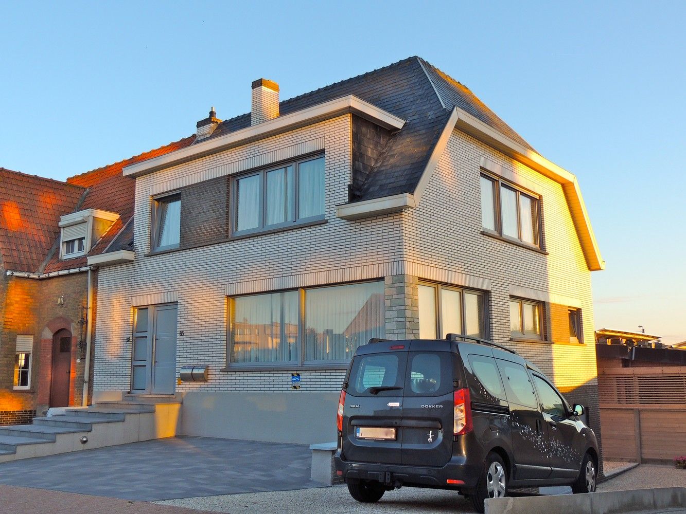 WESTLAAN 83 foto {{pictureIndex}}