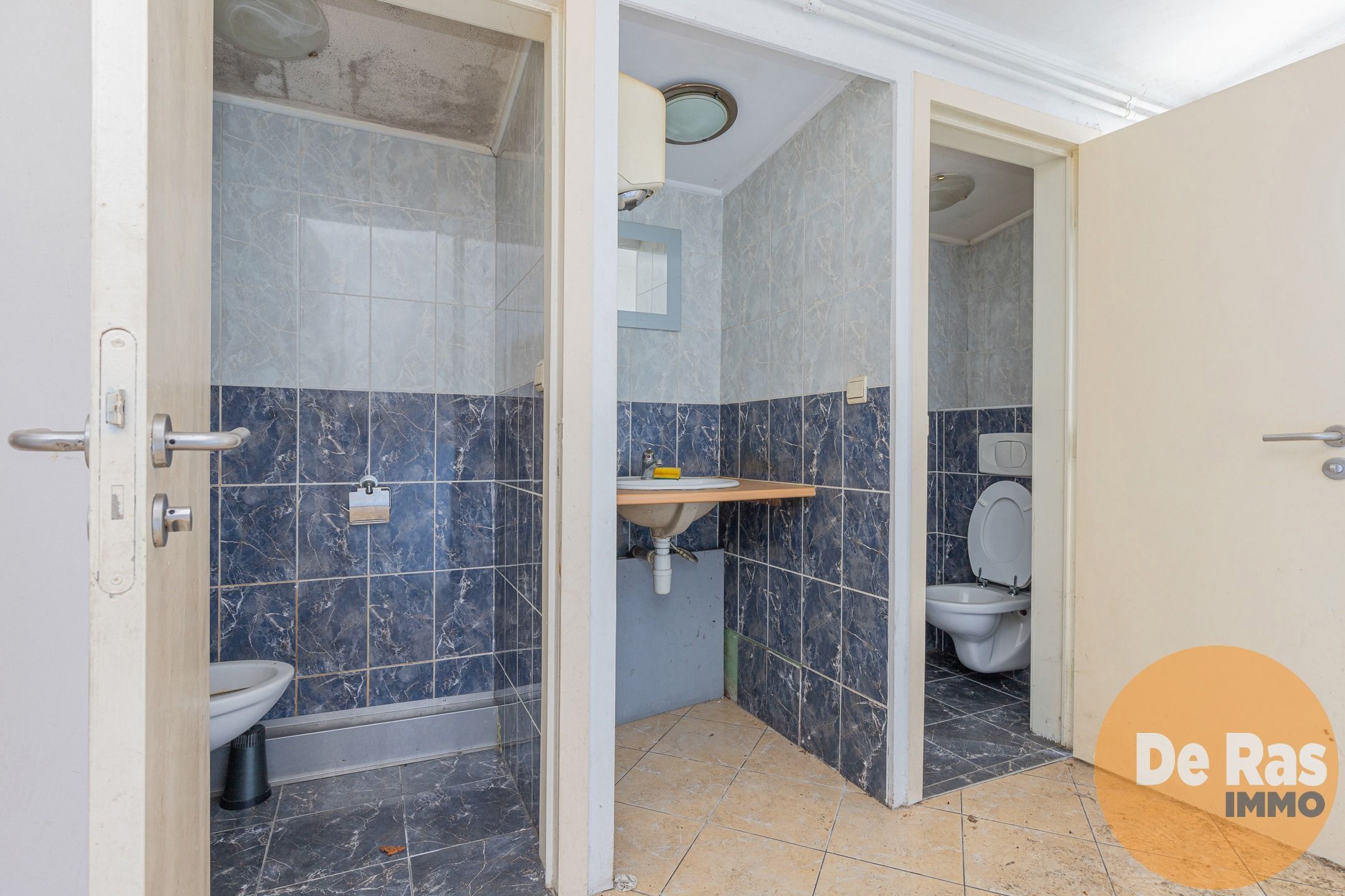 WETTEREN - Voormalig handelspand met 4 slaapkamers foto 5