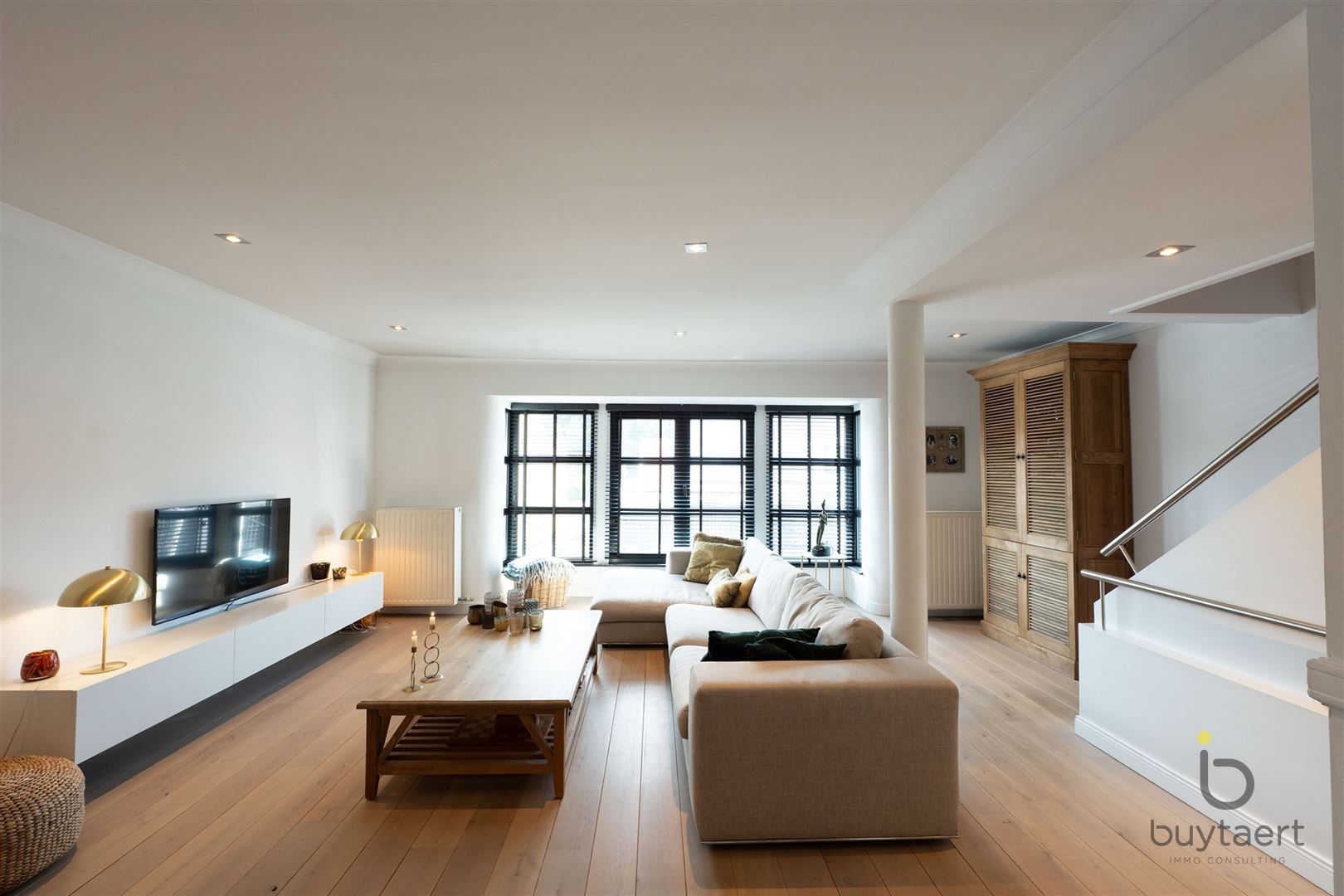 Véél ruimte, terras én tuin: lichtrijk 3 slaapkamer - triplex appartement in hartje Schilde! foto 6